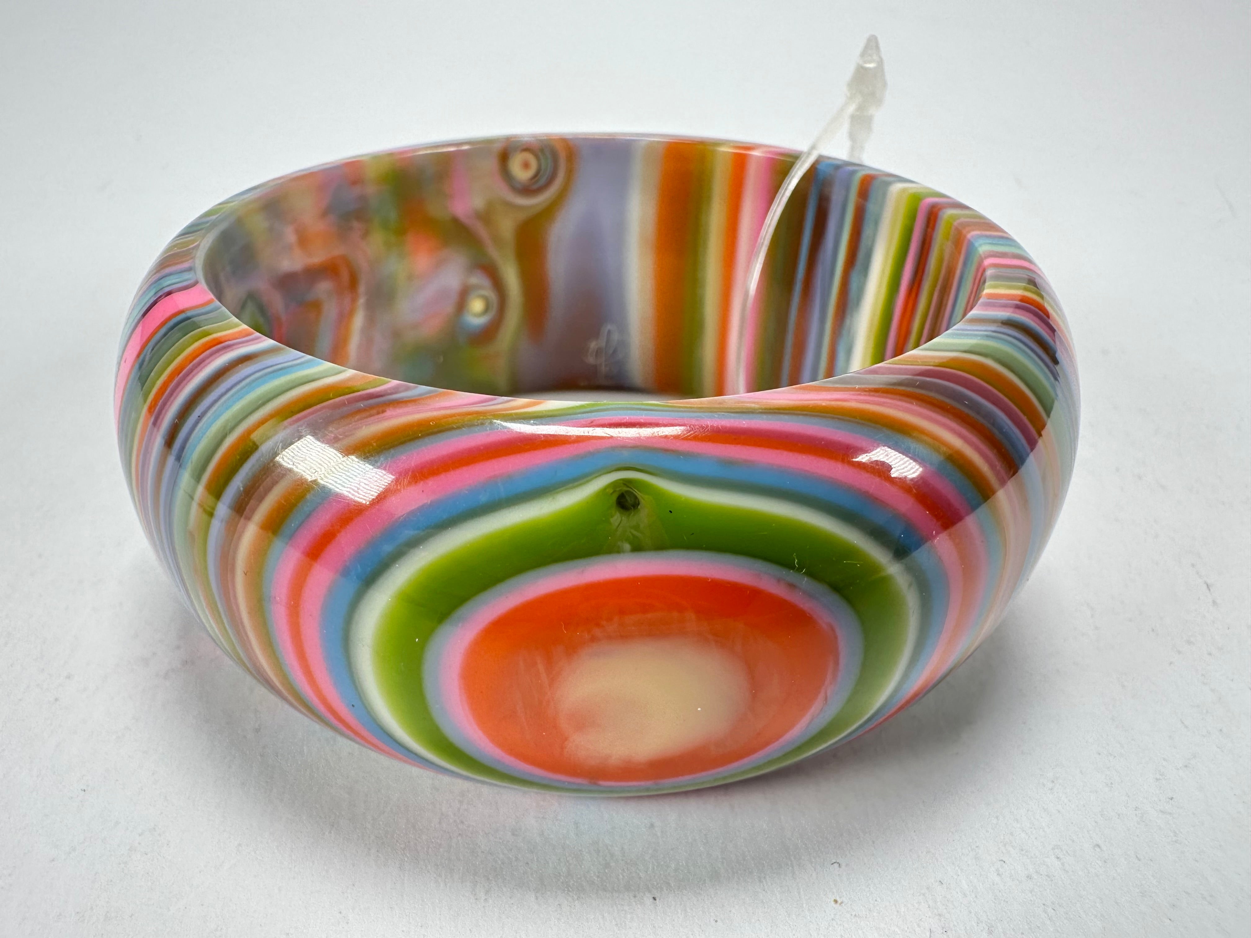 Jackie Brazil "All Sorts "Liquorice w/Cat Eye Spring Colour Mix 3.4cm Bangle ( B2444 )