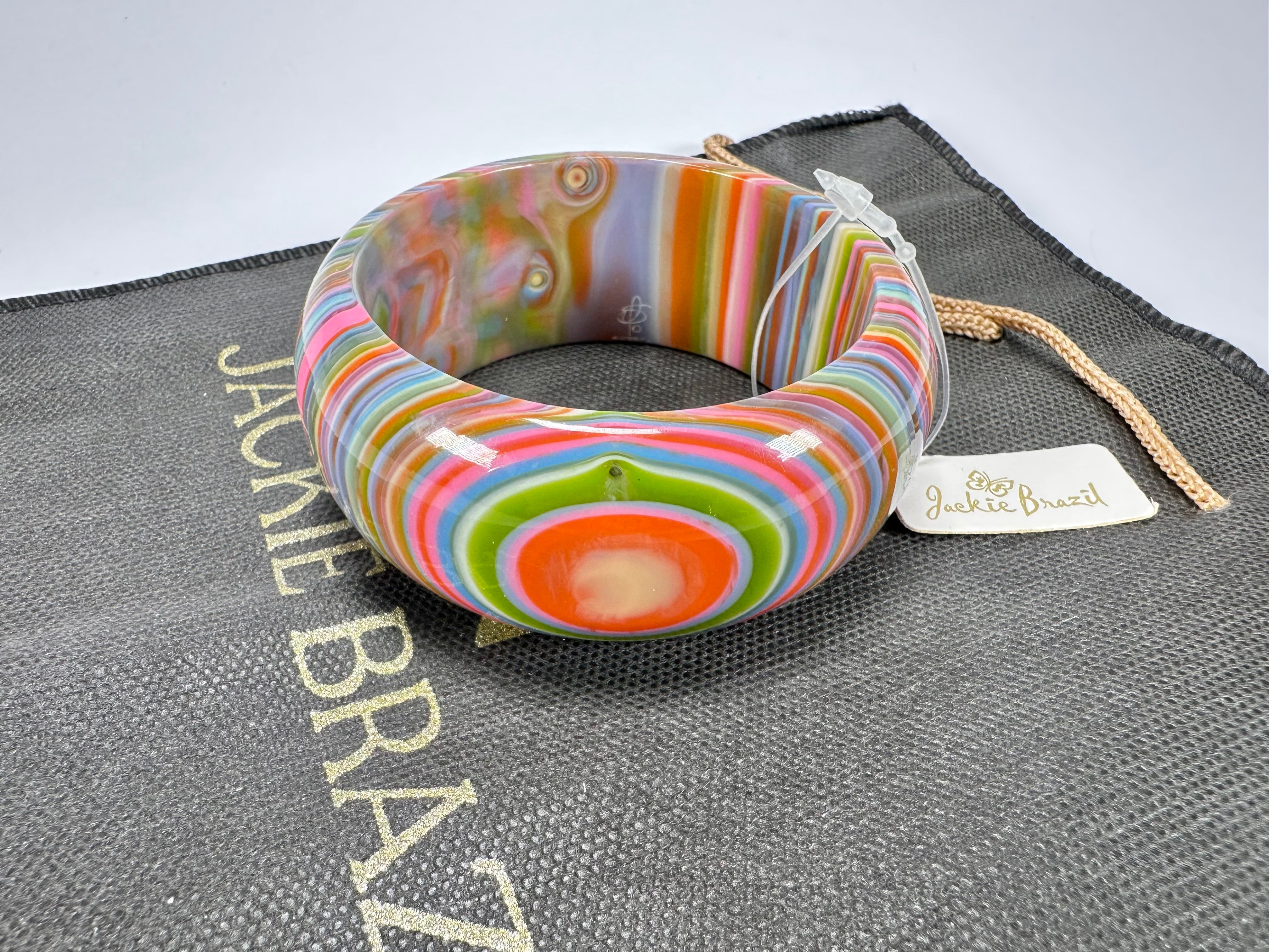 Jackie Brazil "All Sorts "Liquorice w/Cat Eye Spring Colour Mix 3.4cm Bangle ( B2444 )