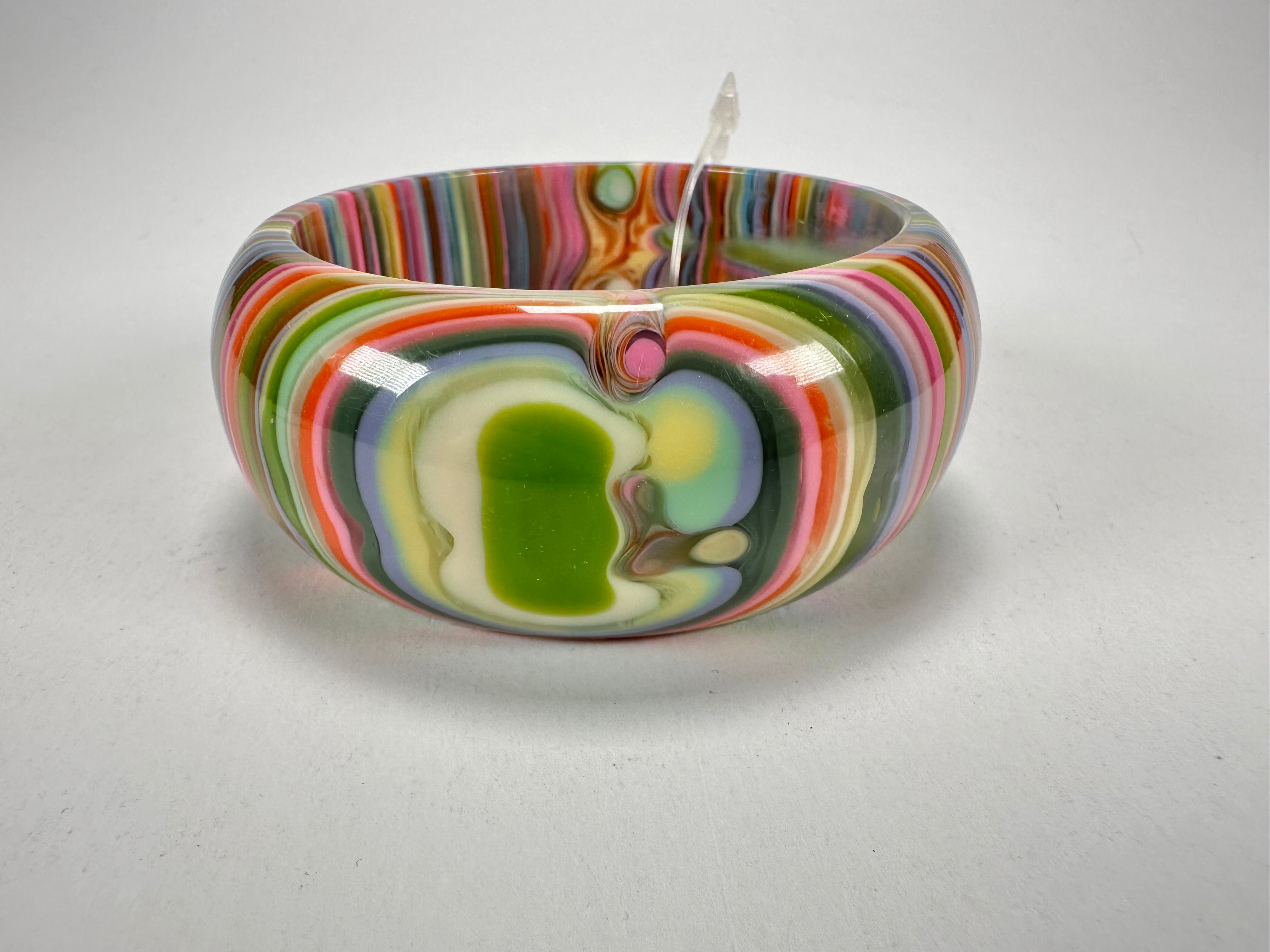 Jackie Brazil "All Sorts "Liquorice w/Cat Eye Spring Colour Mix 3.4cm Bangle ( B2444 )