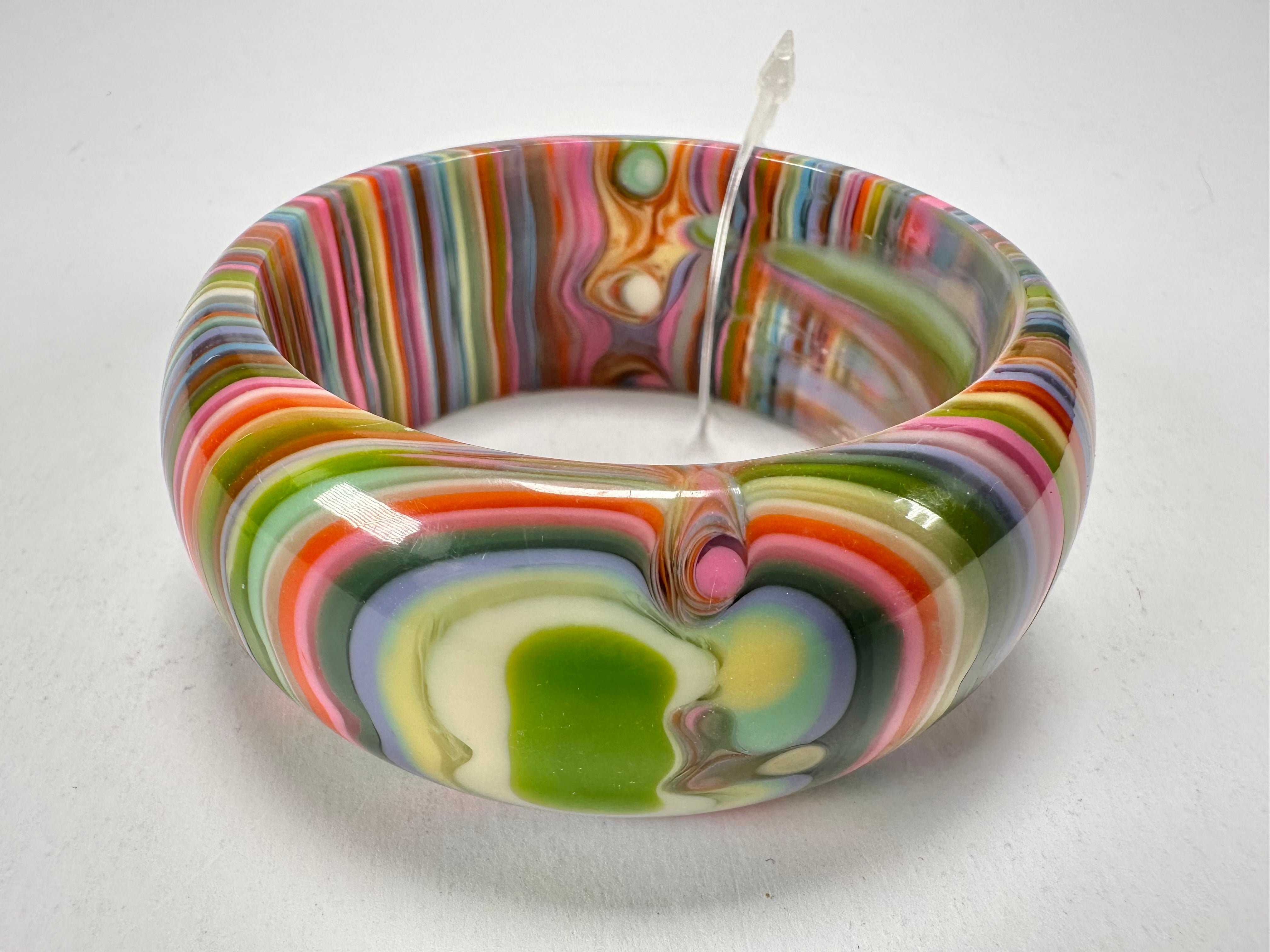 Jackie Brazil "All Sorts "Liquorice w/Cat Eye Spring Colour Mix 3.4cm Bangle ( B2444 )