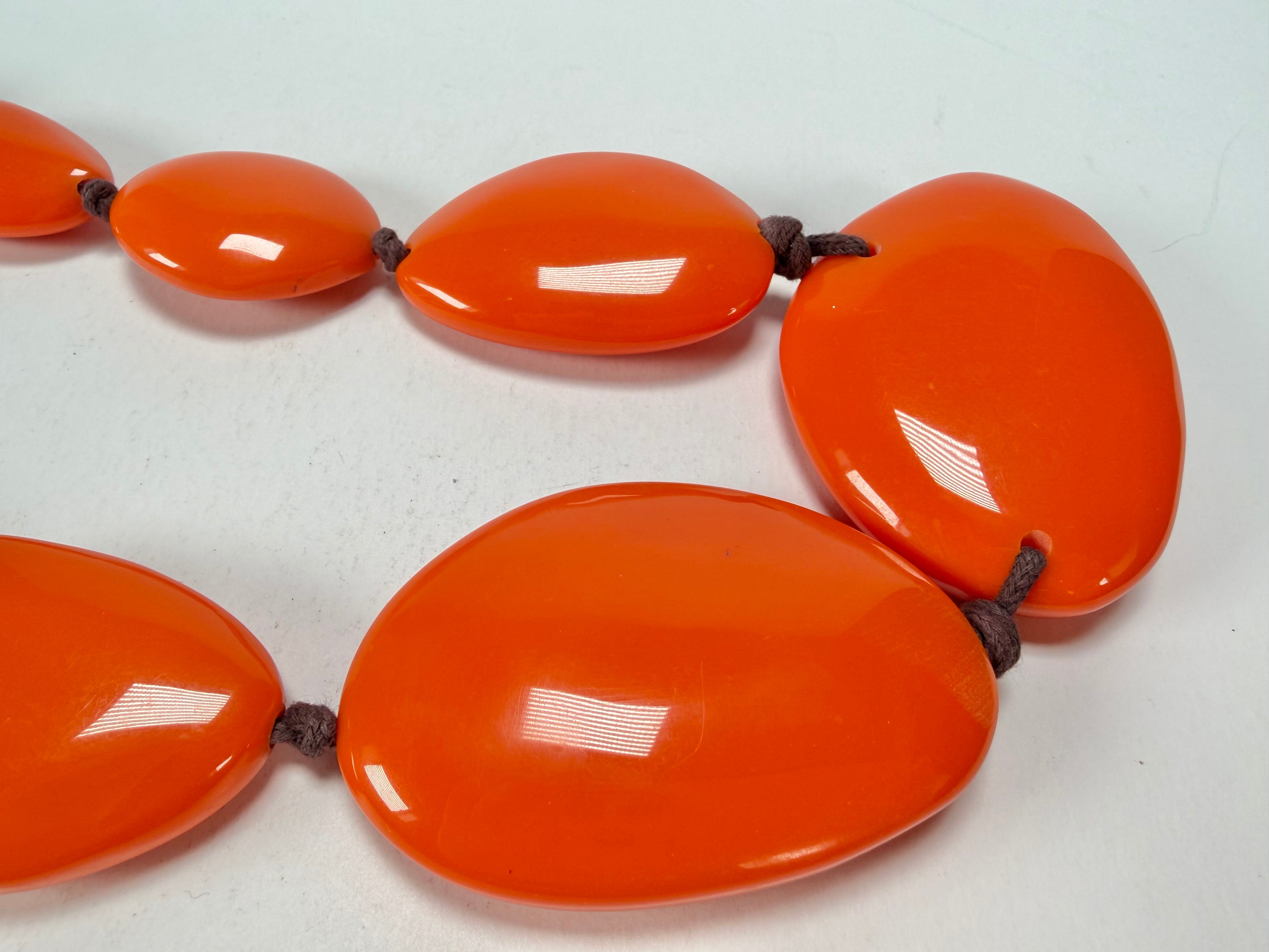 Jackie Brazil "Orange Gloss" Short Flat Riverstones 50cm Necklace ( N3616 )