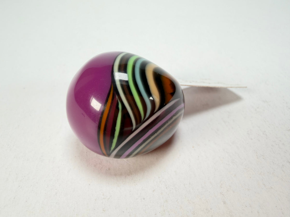 Jackie Brazil "Berlin" Swirls Purple Large Round Resin Ring ( R3195 ) Size UK Q / USA 8