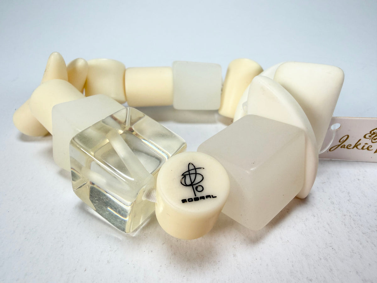 Jackie Brazil "Indiana" Cream Mix Multi Bead Resin Bracelet ( B0210 )