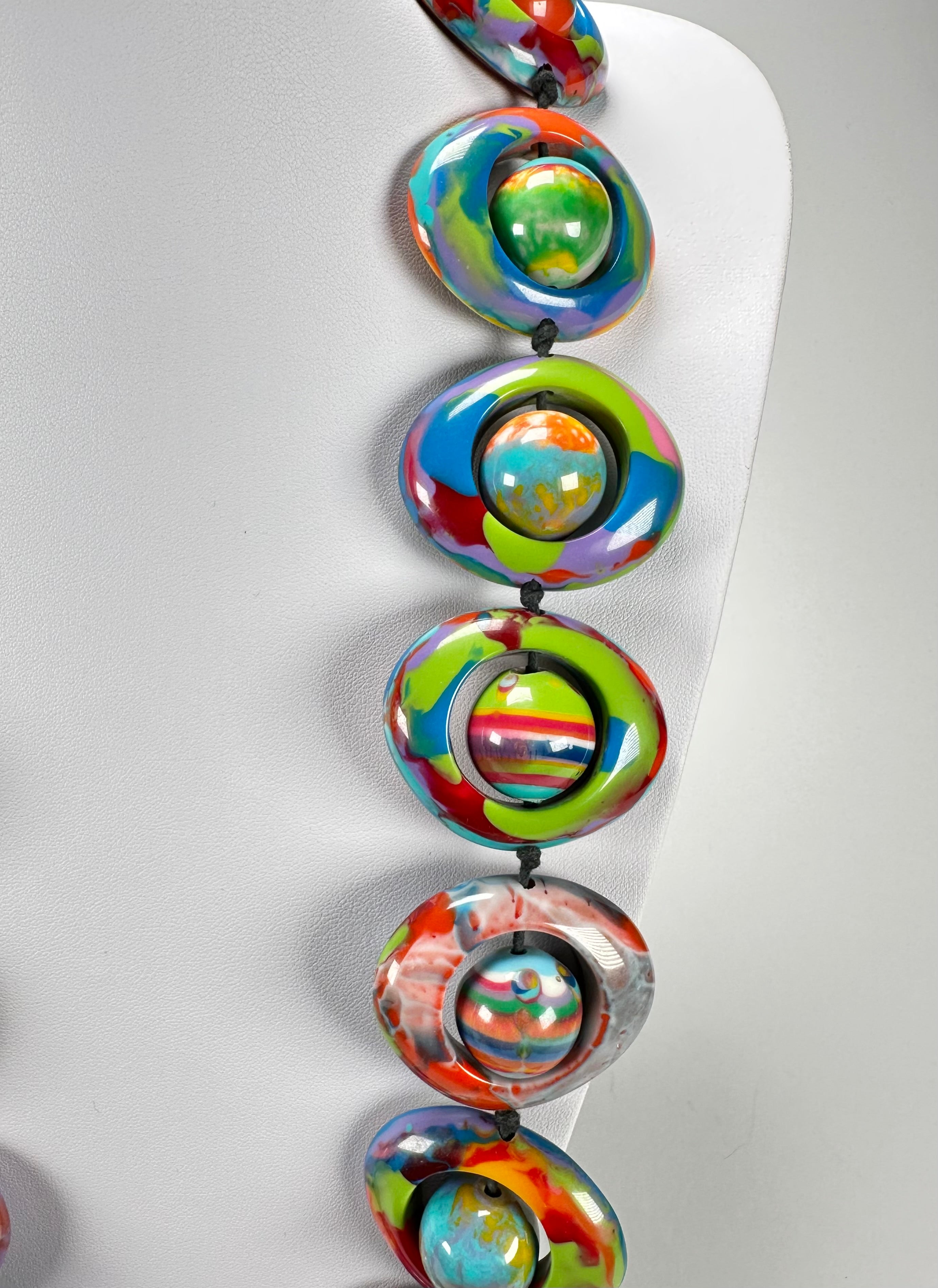 Jackie Brazil "Saturn" Kandinsky Disc & Ball Long 75cm Necklace ( N0052 )