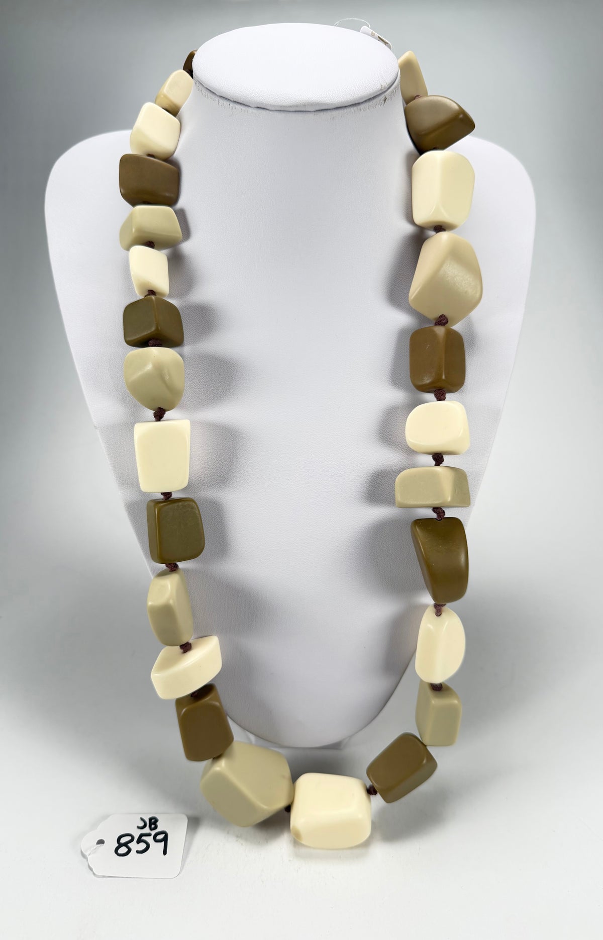 Jackie Brazil "Natural" Boheme Large Stones Long 75cm Resin Necklace ( N0425 )