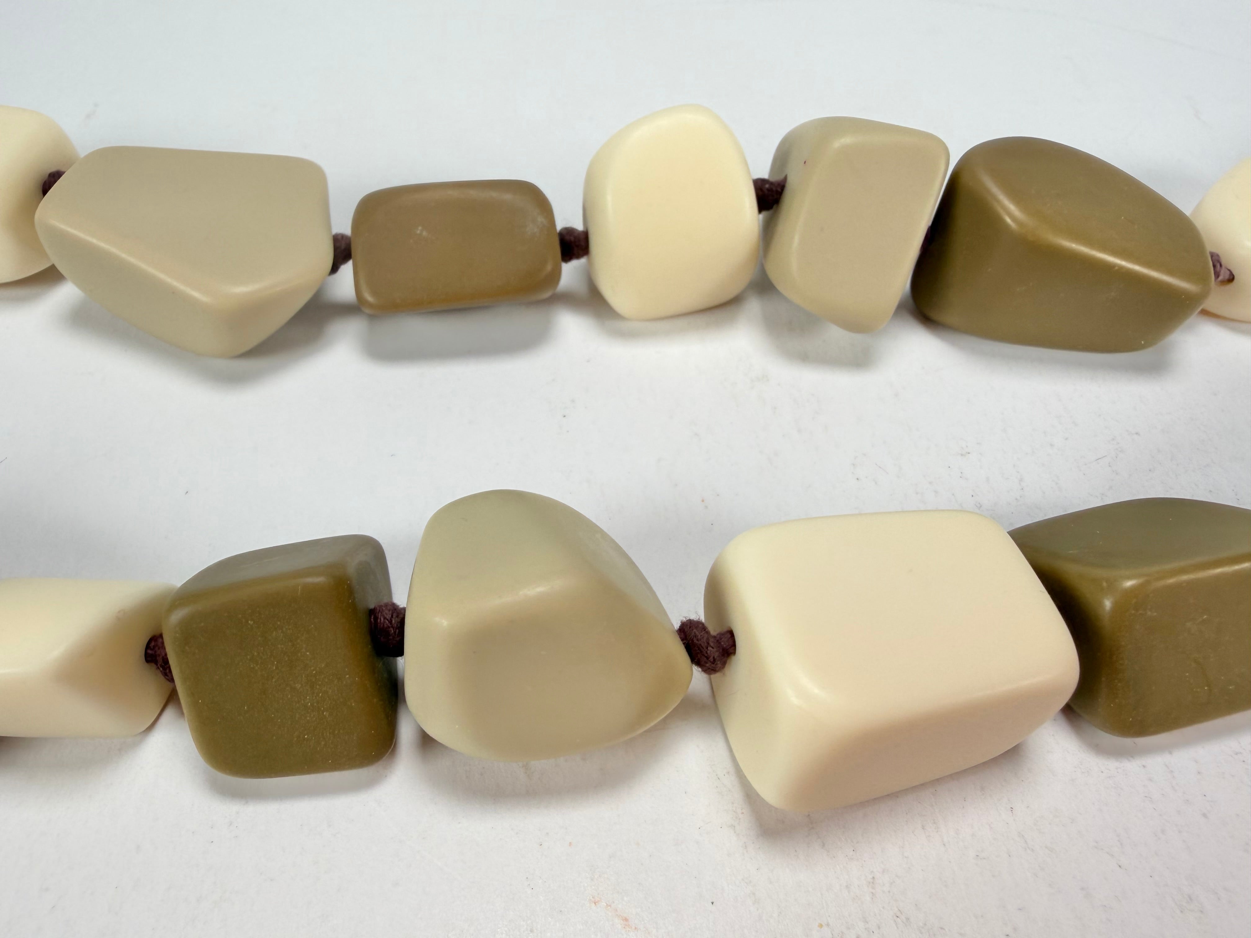 Jackie Brazil "Natural" Boheme Large Stones Long 75cm Resin Necklace ( N0425 )