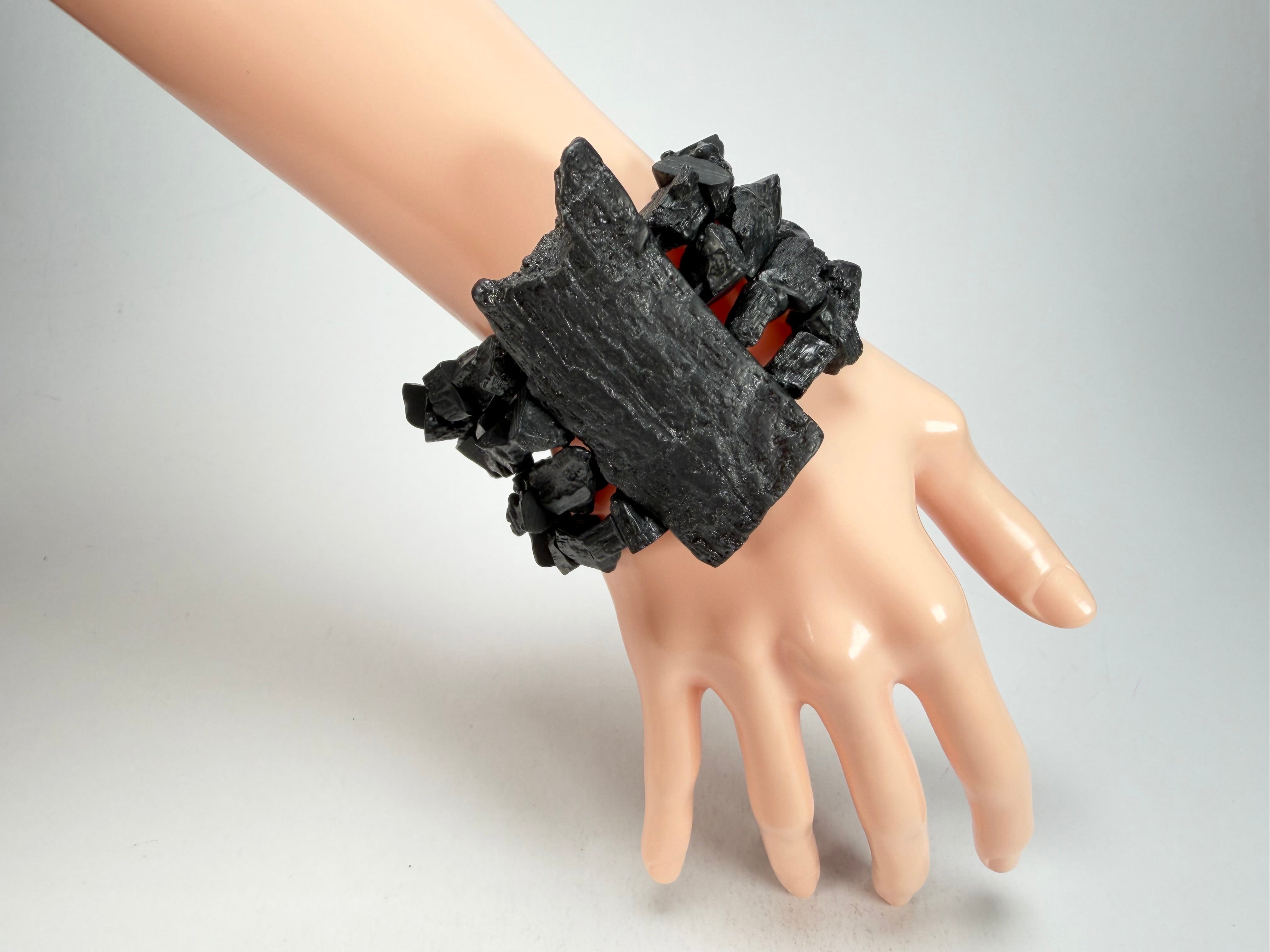 Jackie Brazil "4 Row w/ Feature Plate" Charcoal Resin Bracelet ( B2732 )