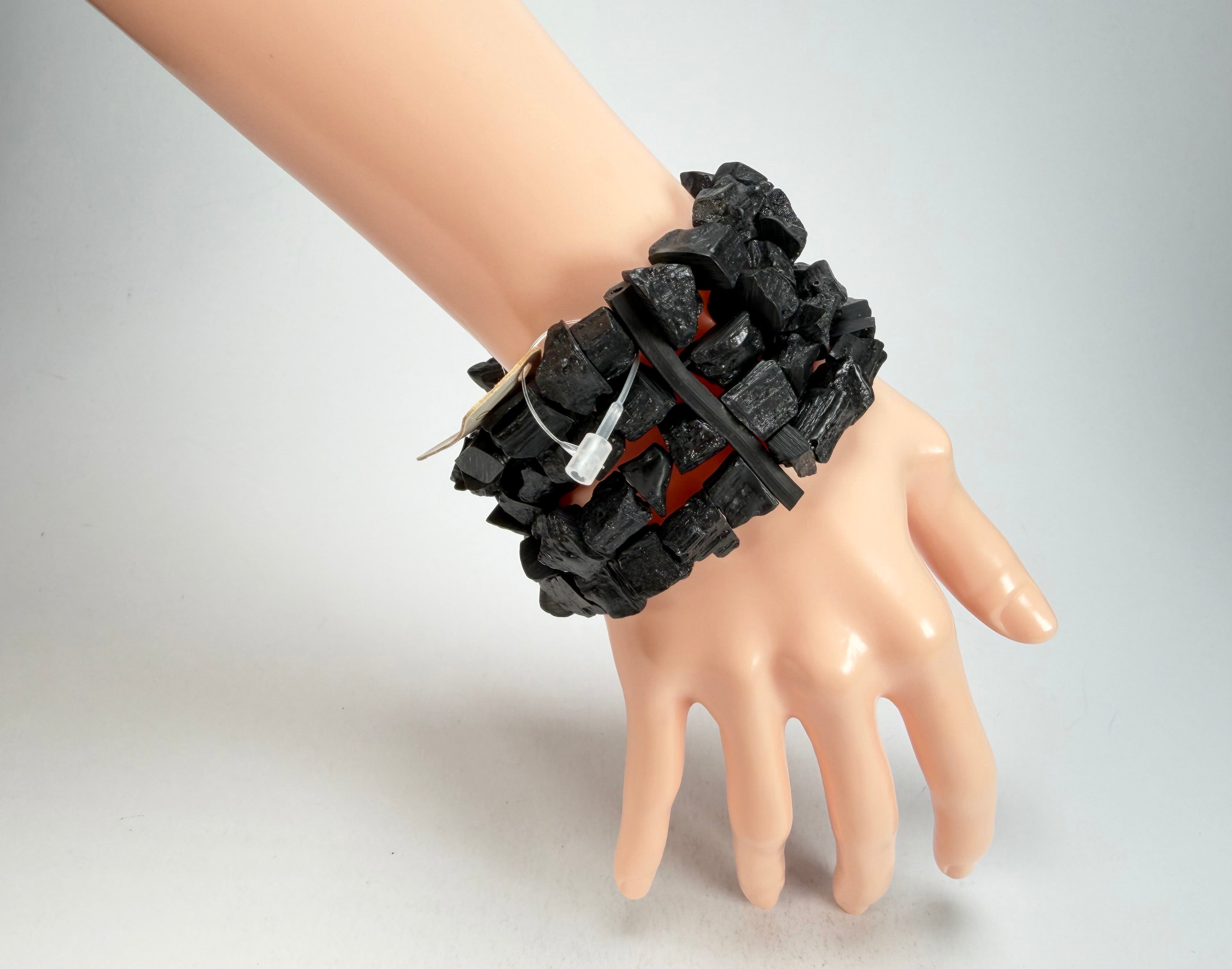 Jackie Brazil "4 Row w/ Feature Plate" Charcoal Resin Bracelet ( B2732 )