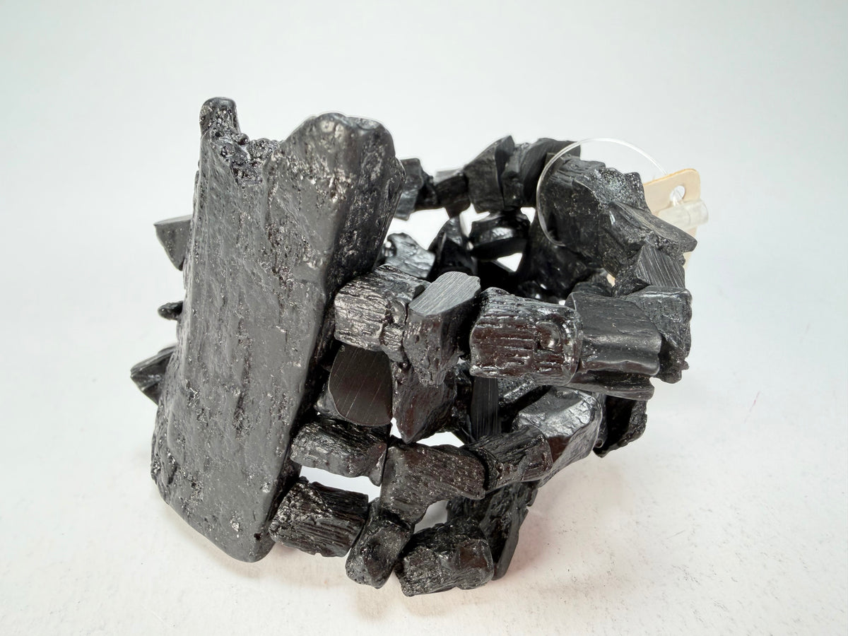 Jackie Brazil "4 Row w/ Feature Plate" Charcoal Resin Bracelet ( B2732 )