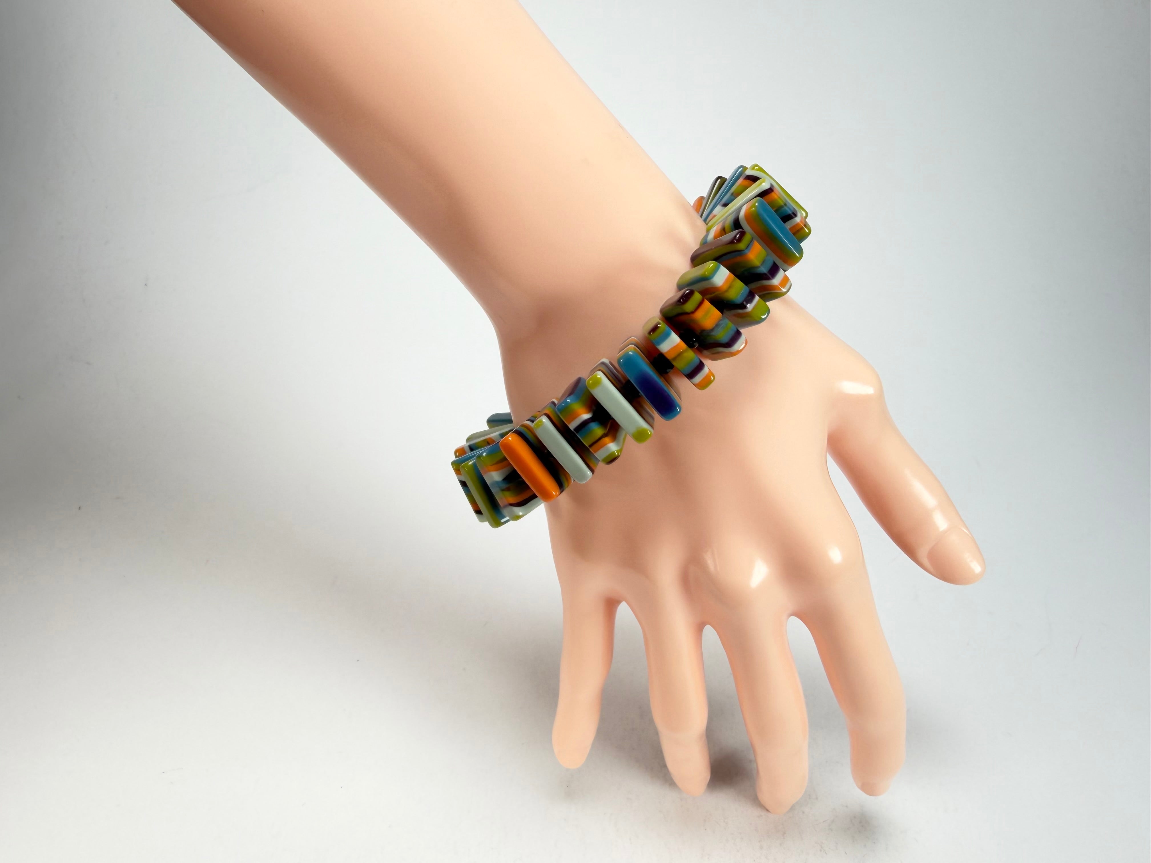 Jackie Brazil "Patricia" Liquorice Squares & Beads Winter Colour Resin Bracelet ( B0192 )