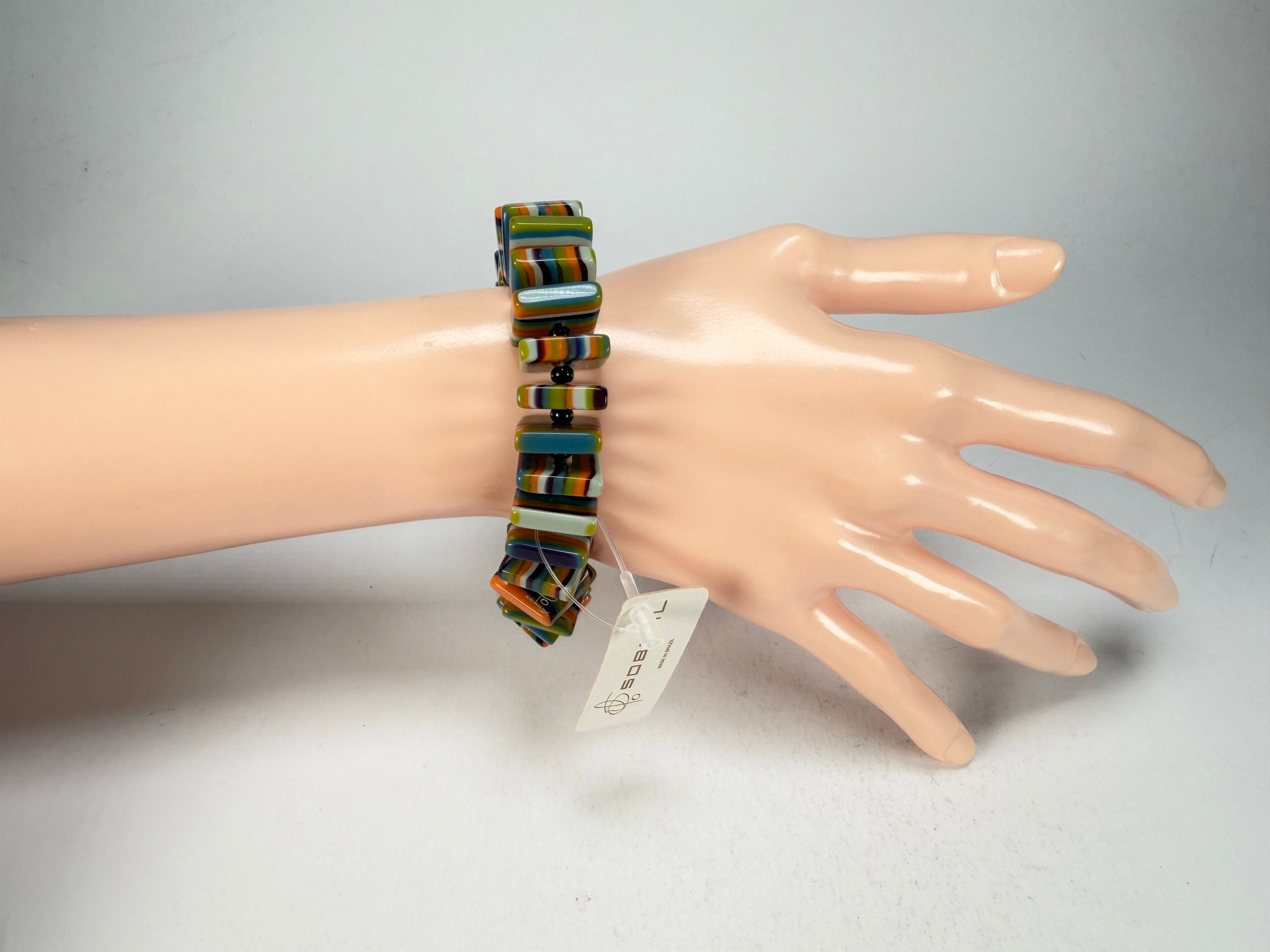 Jackie Brazil "Patricia" Liquorice Squares & Beads Winter Colour Resin Bracelet ( B0192 )