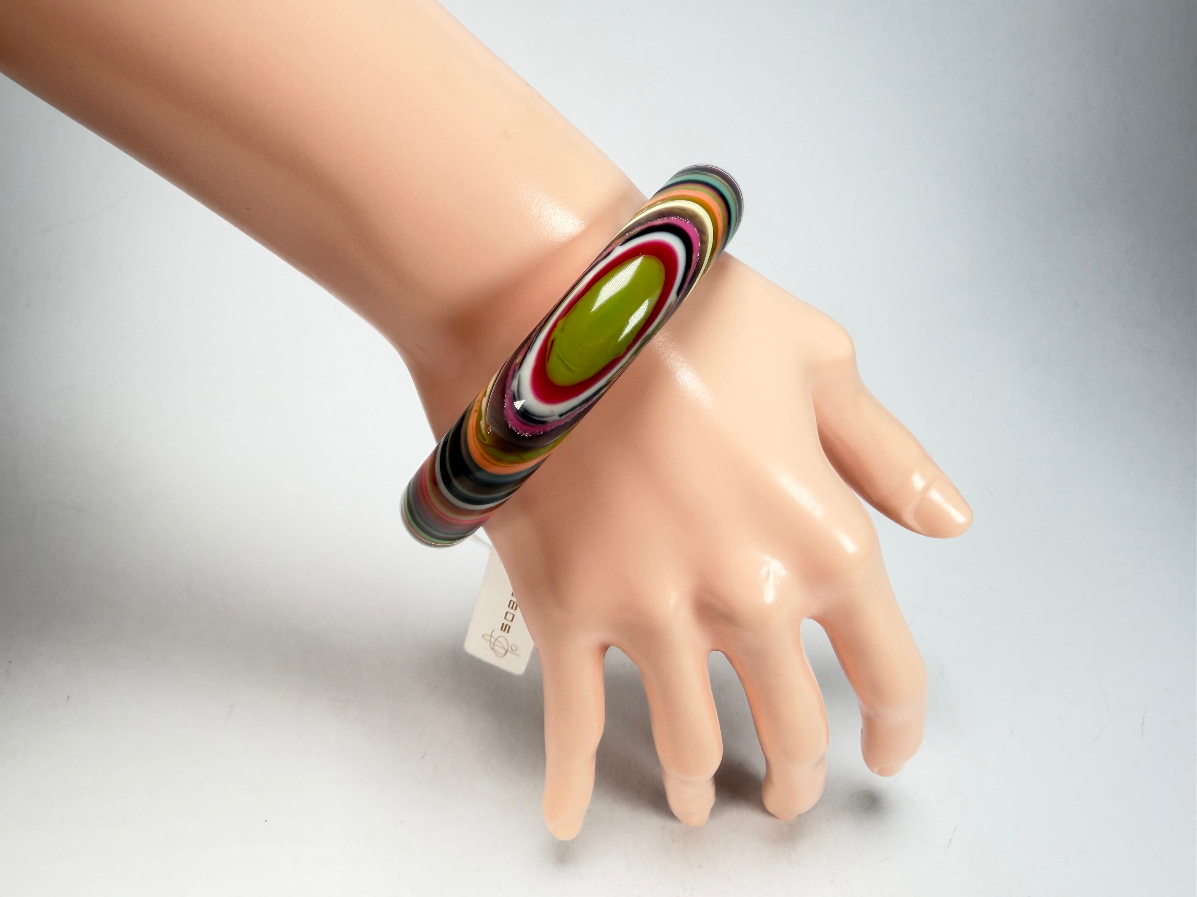 Jackie Brazil "Thin Cat Eye" Liquorice Allsorts with Cat Eye Mix Colours 1.3cm Resin Bangle ( B1151 )