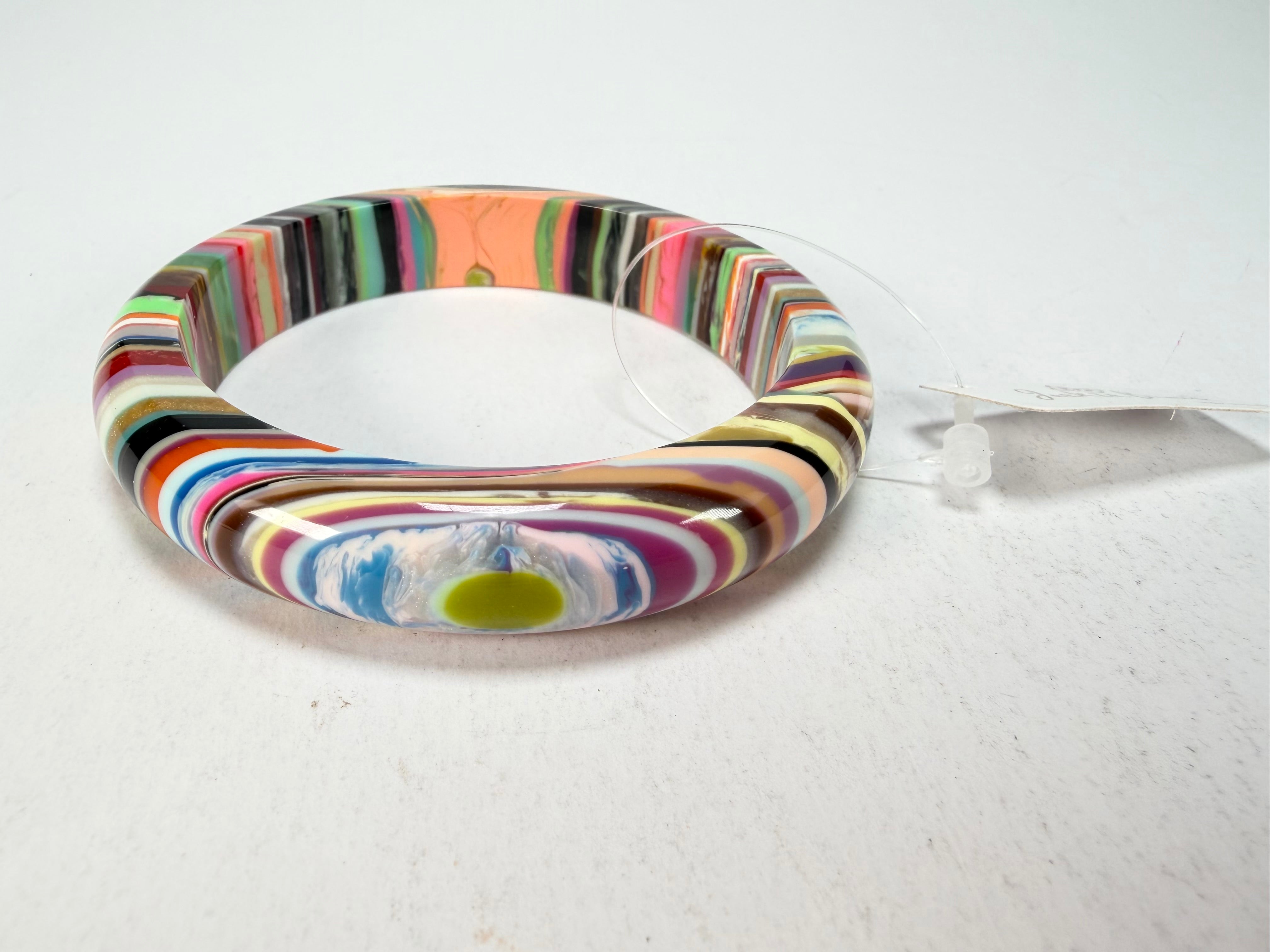Jackie Brazil "Thin Cat Eye" Liquorice Allsorts with Cat Eye Mix Colours 1.3cm Resin Bangle ( B1151 )