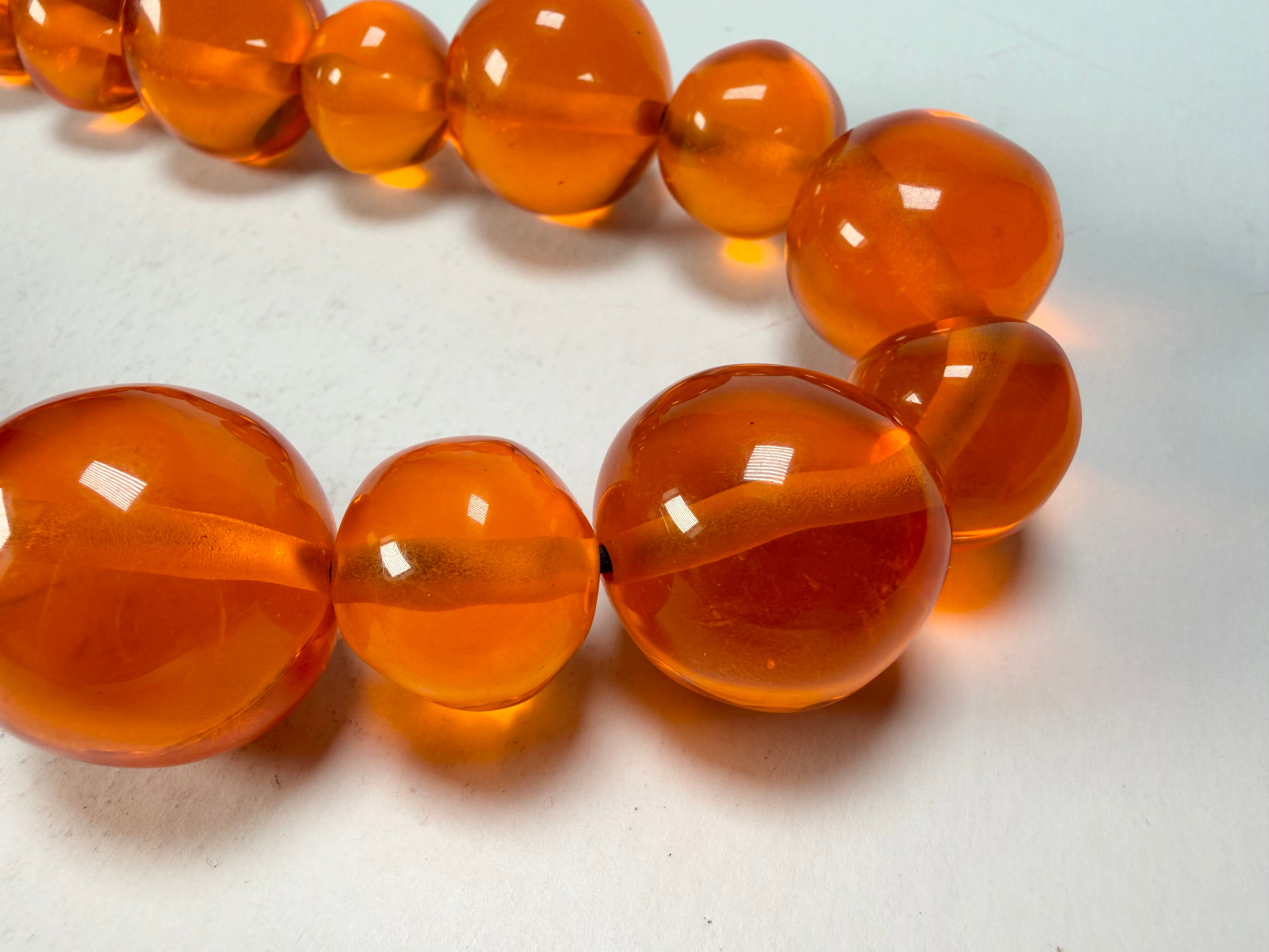 Jackie Brazil "Large Spheres" Transparent Orange Mix Short Abstract Necklace 50cm ( N2692 )