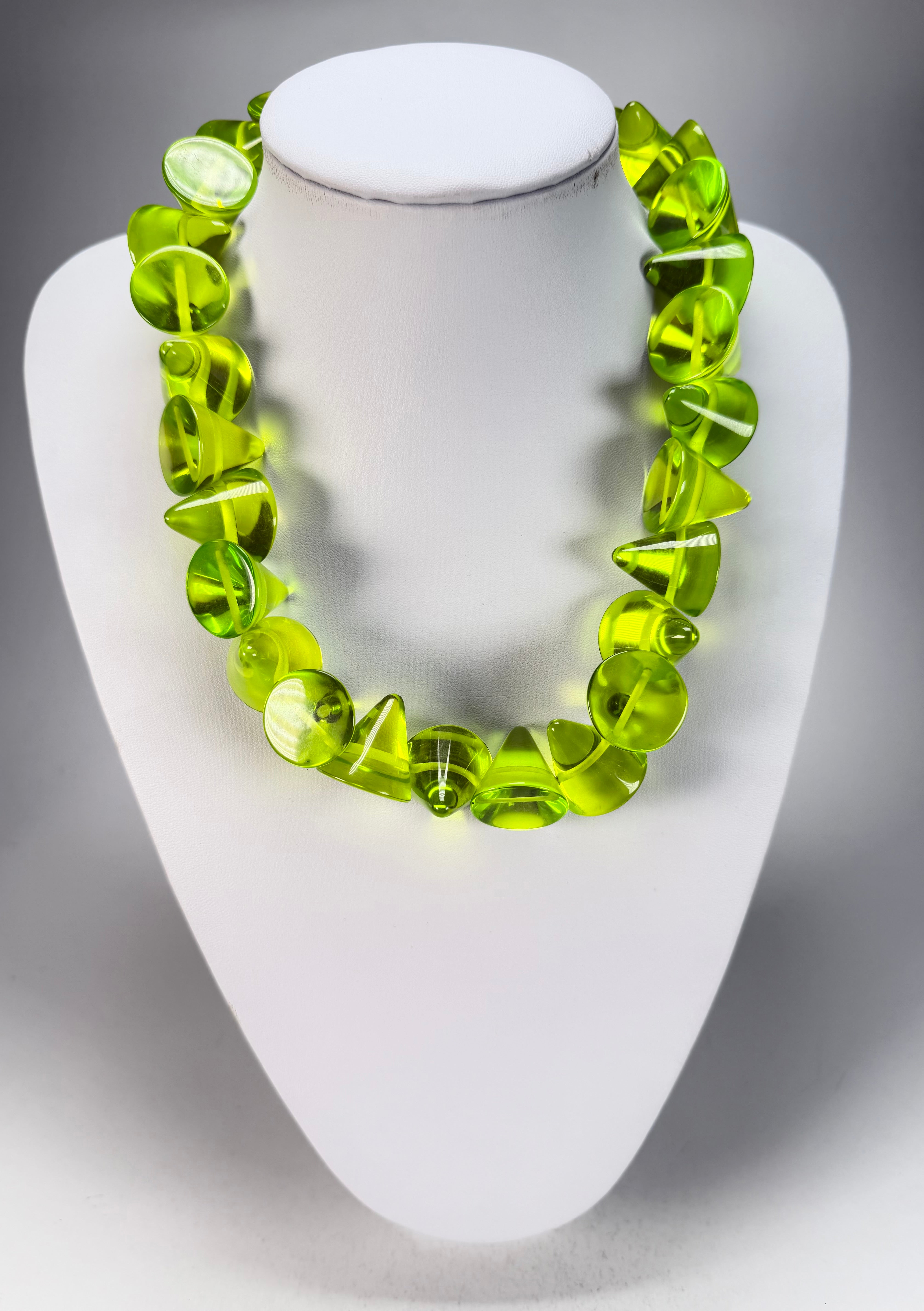 Jackie Brazil "KL Kones" Transparent Green Mix Large Cones Necklace ( N2896 )