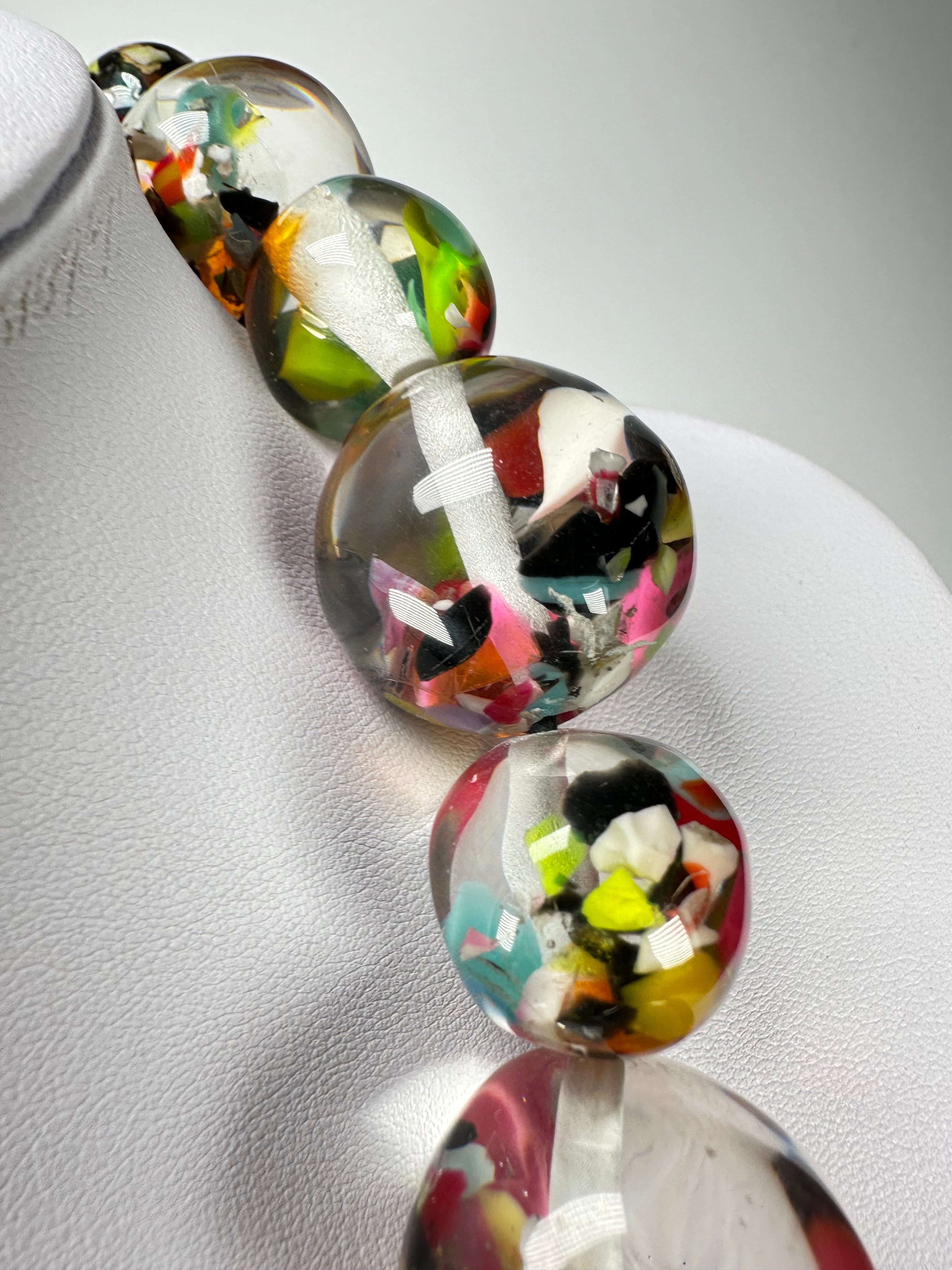 Jackie Brazil "Large spheres"  Short Abstract Cascade Necklace 50cm ( N2692 )