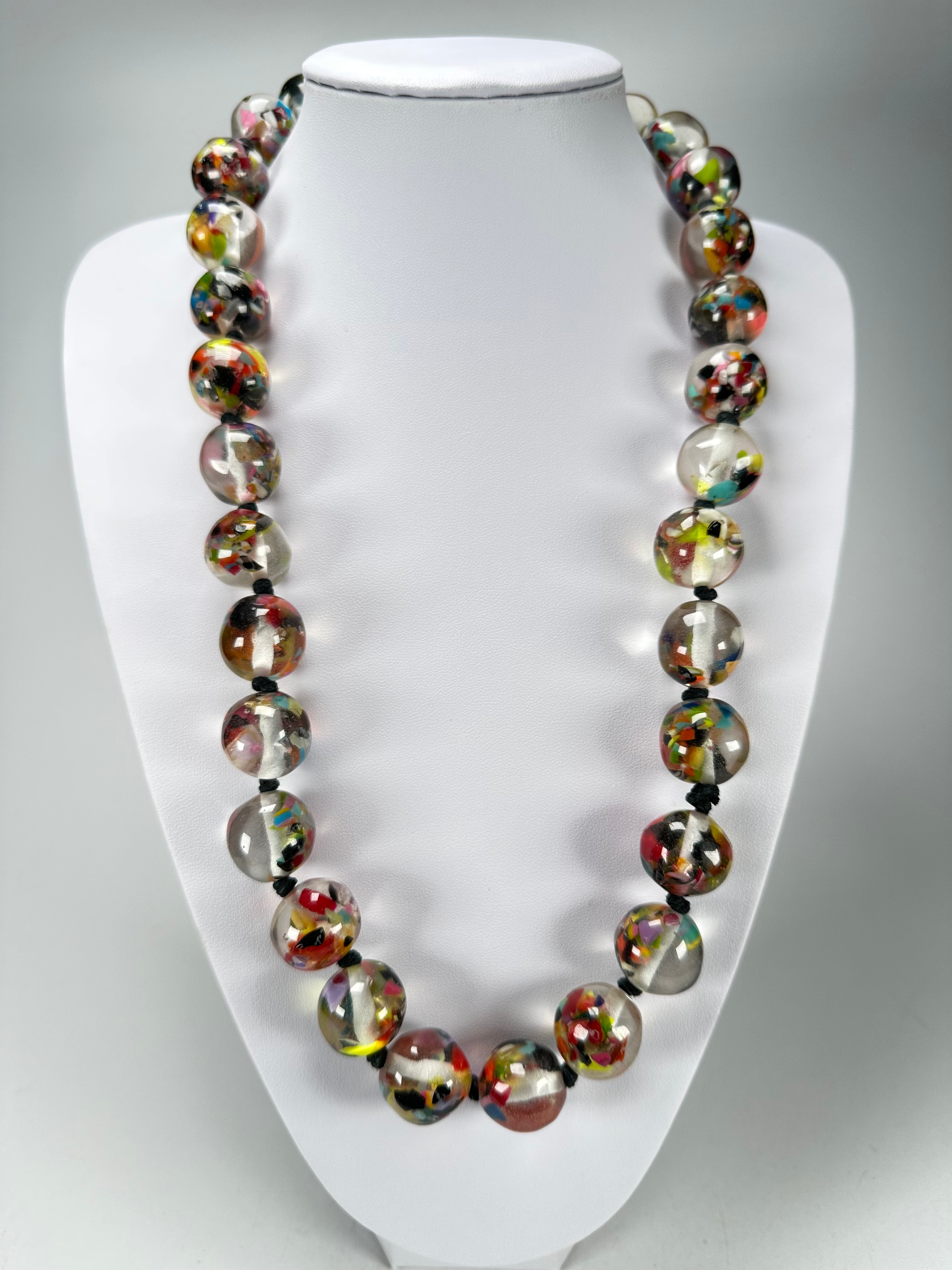 Jackie Brazil "Lola" Cascade Medium Spheres 70cm Resin Necklace ( N2695 )