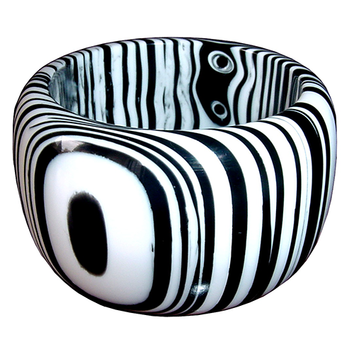 Jackie Brazil "Cat Eye" Liquorice Allsorts Black & White Striped 5cm Resin Bangle ( B2195 )