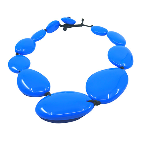 Jackie Brazil "Blue Gloss" Short Flat Riverstones 50cm Necklace ( N3616 )