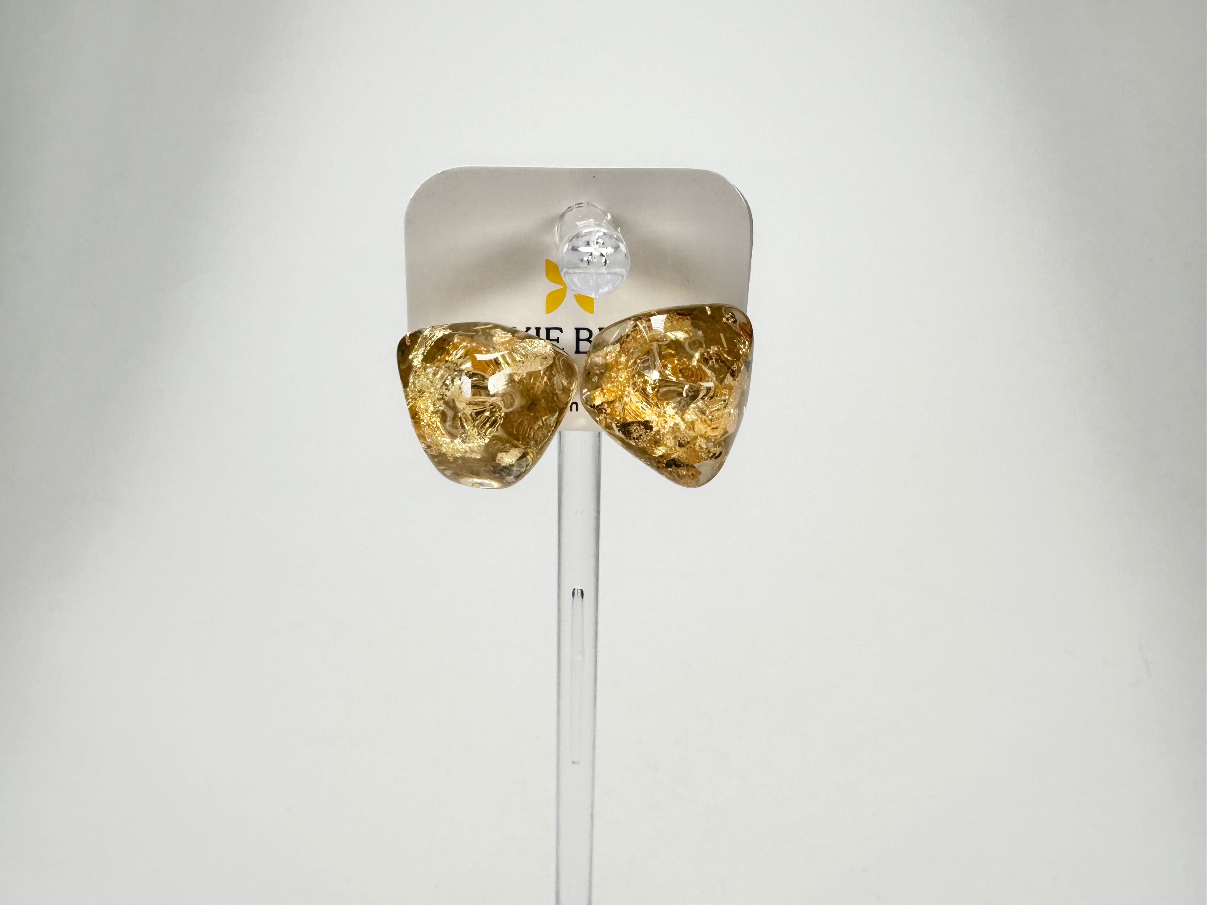 Jackie Brazil "Camille" Gold Flakes Abstract Resin Clip On Earrings ( E1053 )