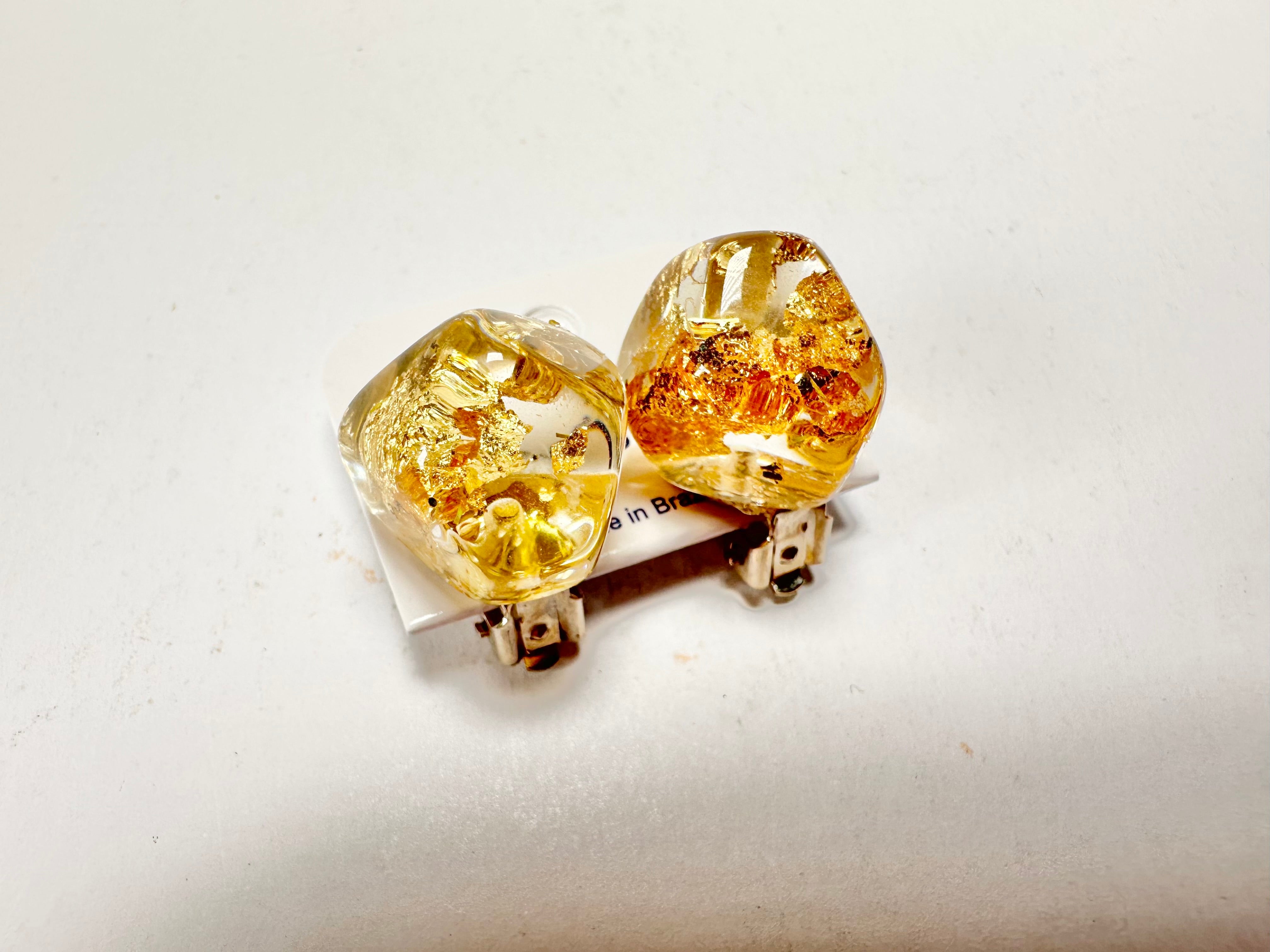 Jackie Brazil "Camille" Gold Flakes Abstract Resin Clip On Earrings ( E1053 )