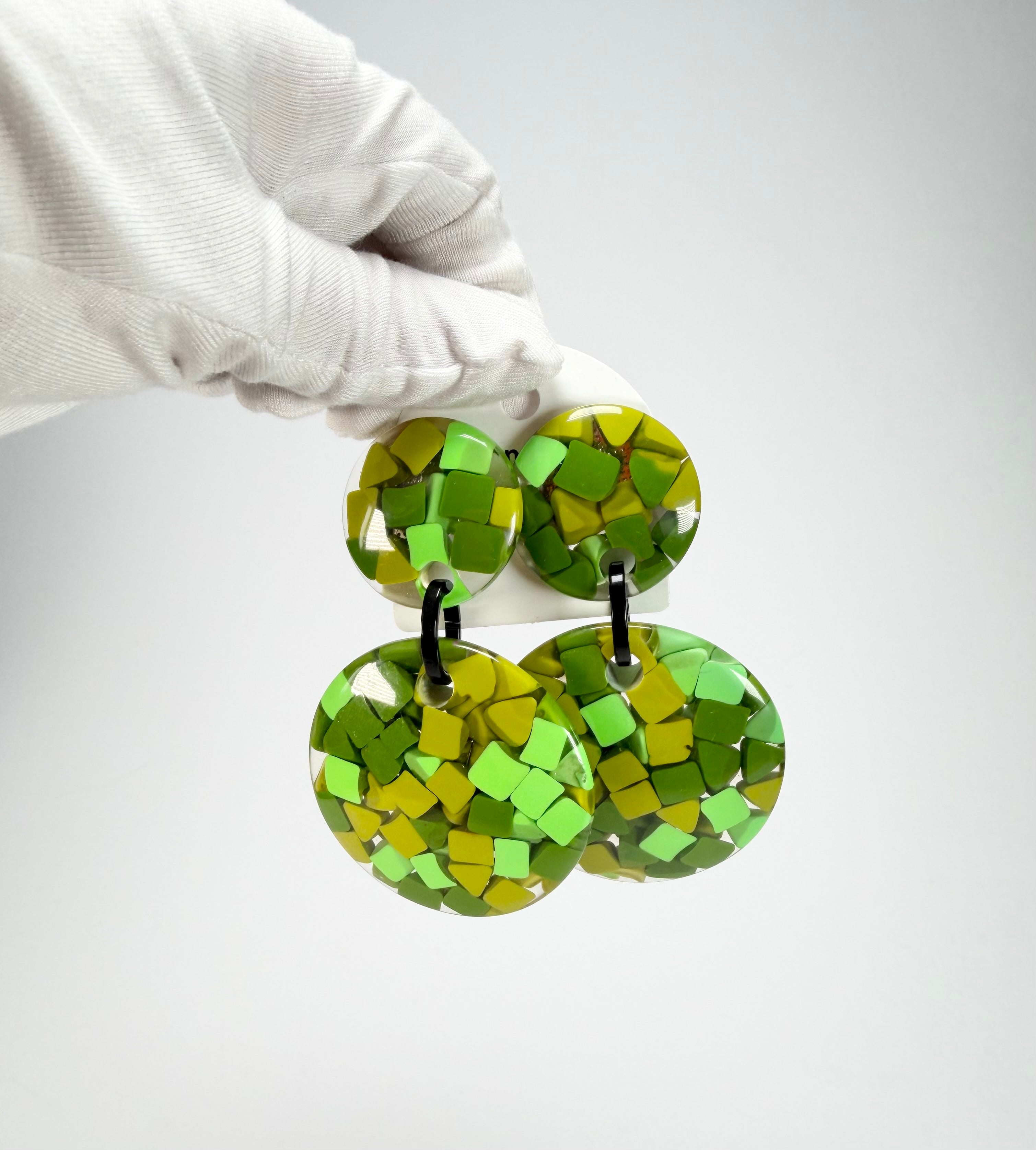 Marion Godart - Confetti "Pendentif double" Green Mix Double Pendant Resin Clip On Earrings