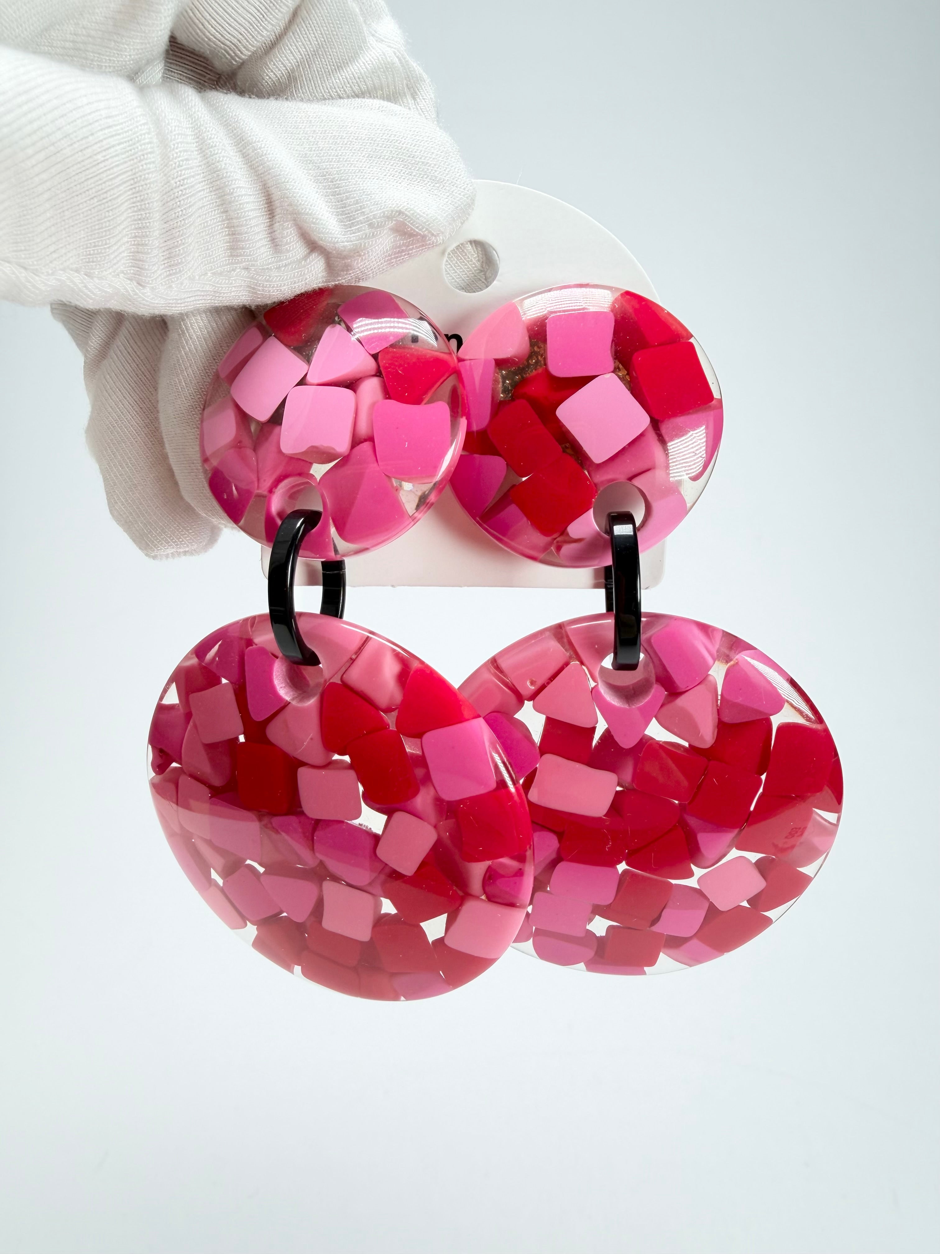 Marion Godart - Confetti "Pendentif Double" Pink Mix Double Pendant Resin Clip On Earrings