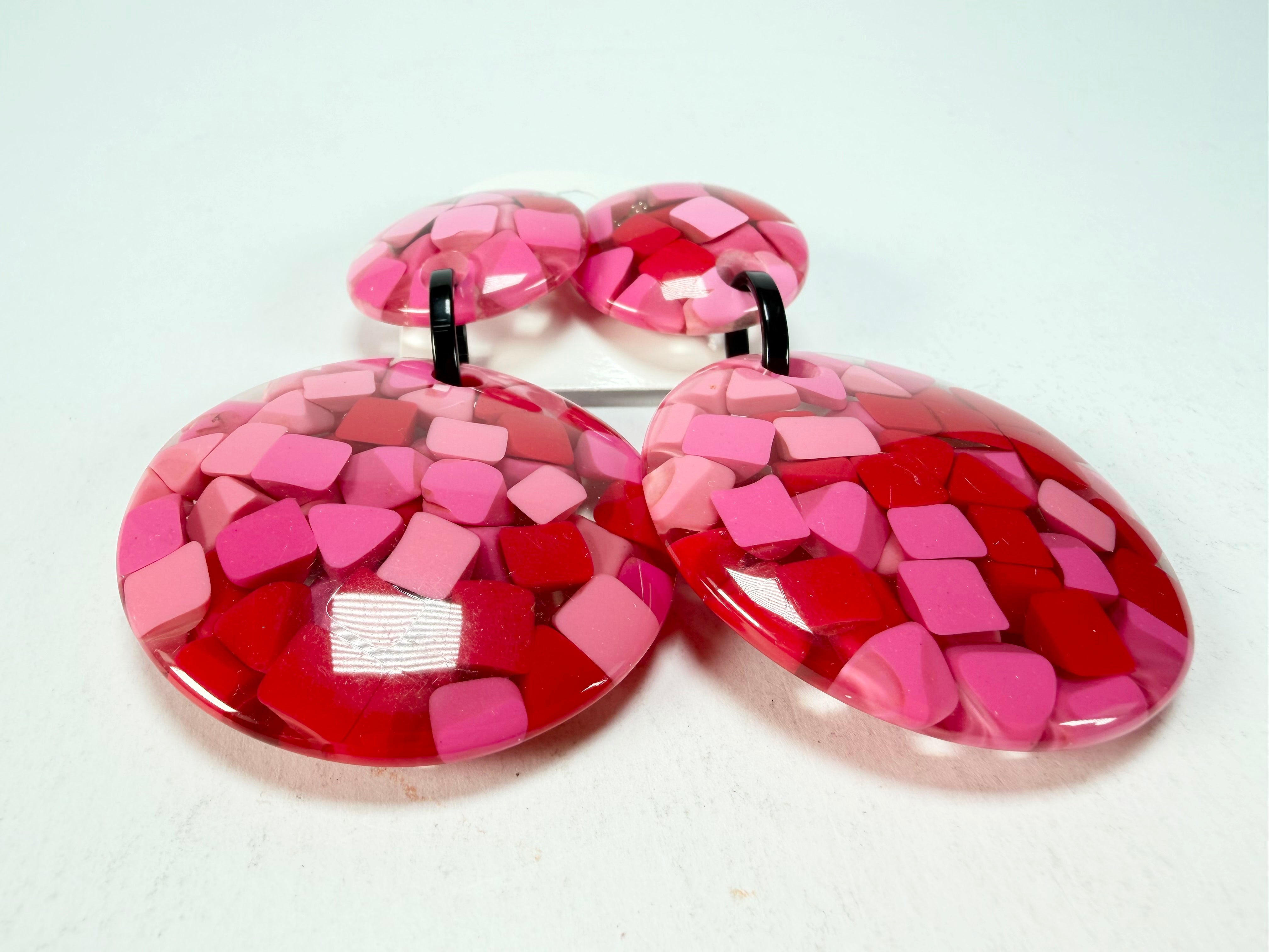 Marion Godart - Confetti "Pendentif Double" Pink Mix Double Pendant Resin Clip On Earrings