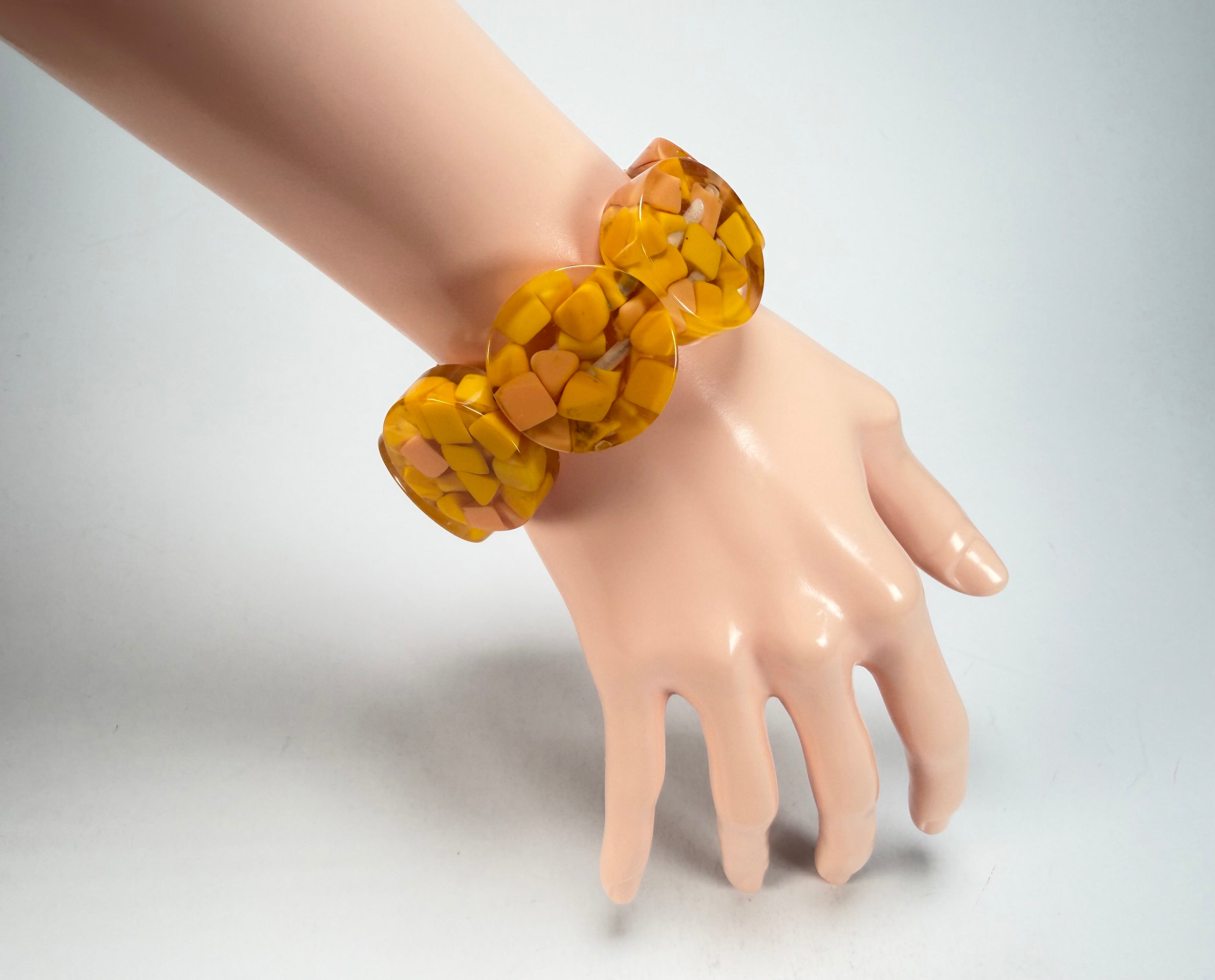 Marion Godart - Confetti "Cylindre" Yellow Mix Elasticated Cylinder Resin Bracelet