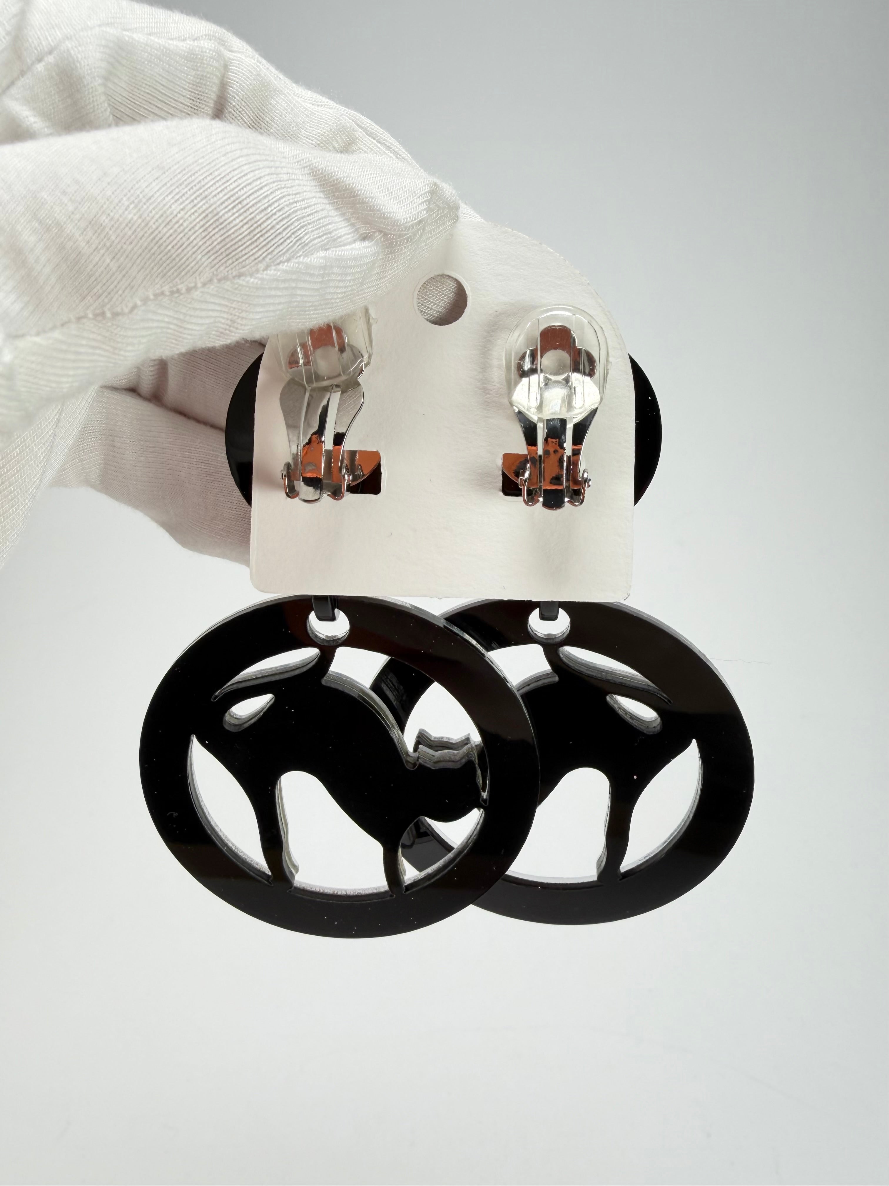 Marion Godart - Reflective "Chat Miroir" Mirror Effect Hoop Resin Clip On Earrings