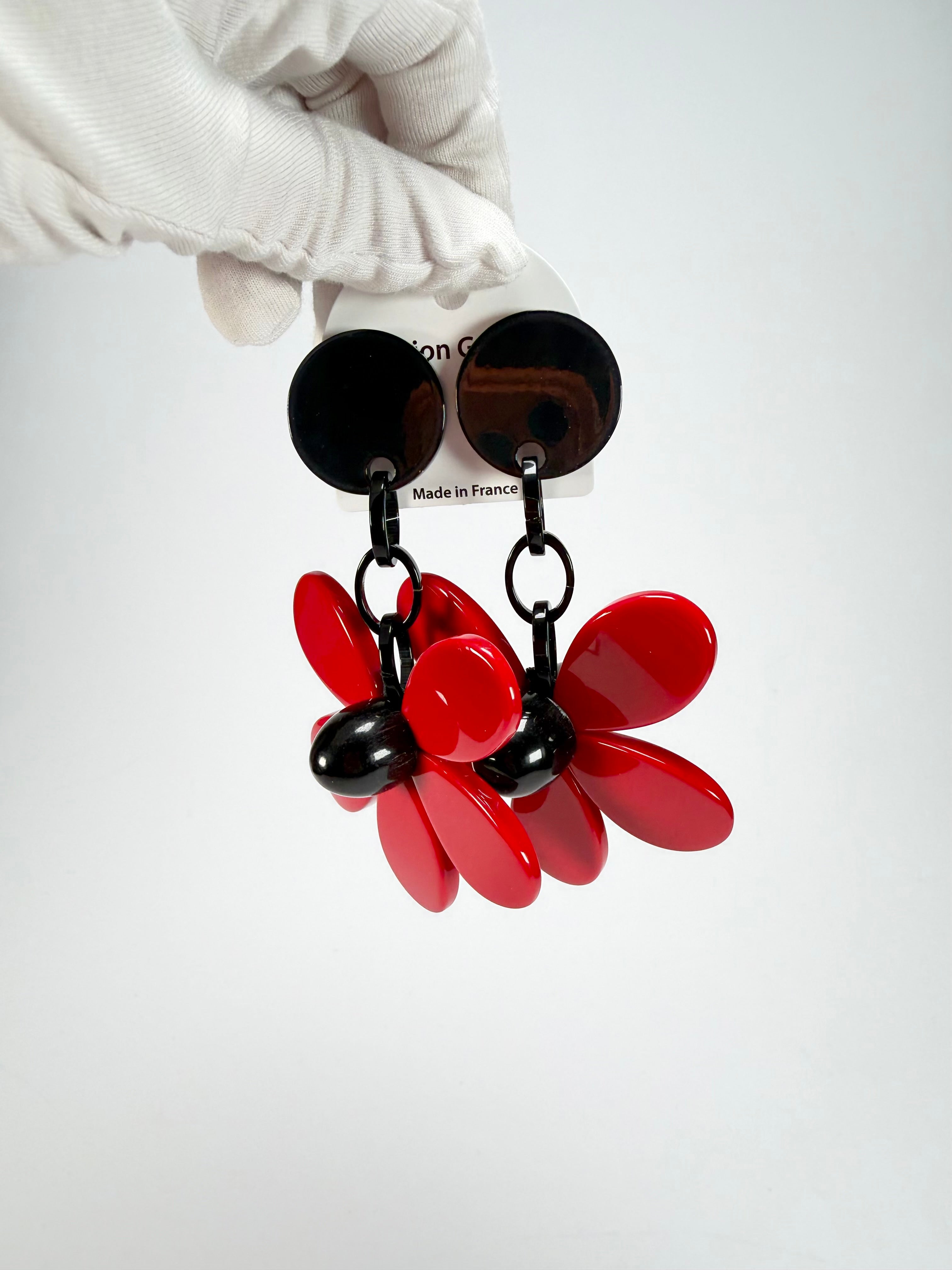 Marion Godart - Floral "Grand Pétale" Red Flower Resin Clip On Earrings