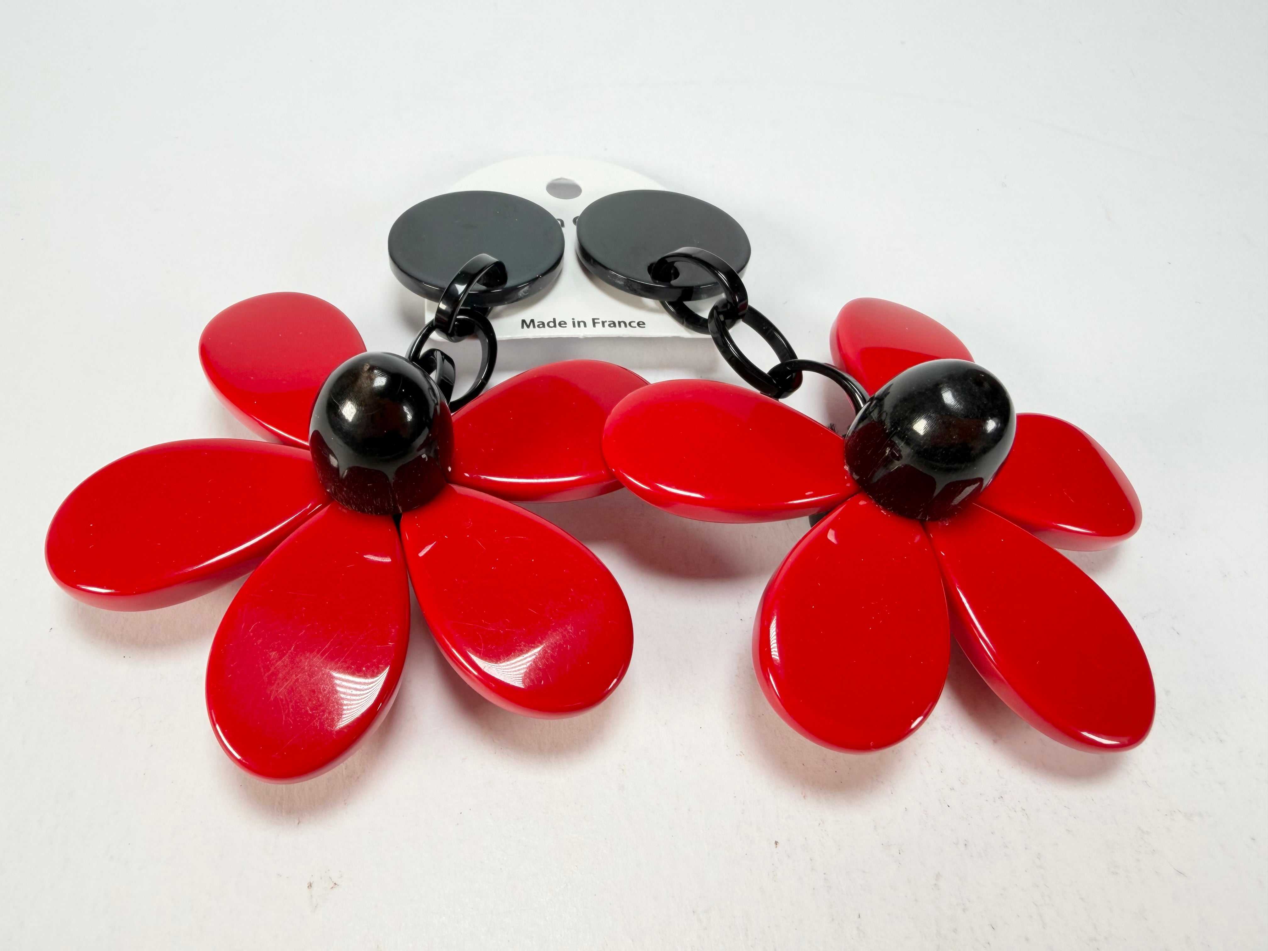 Marion Godart - Floral "Grand Pétale" Red Flower Resin Clip On Earrings