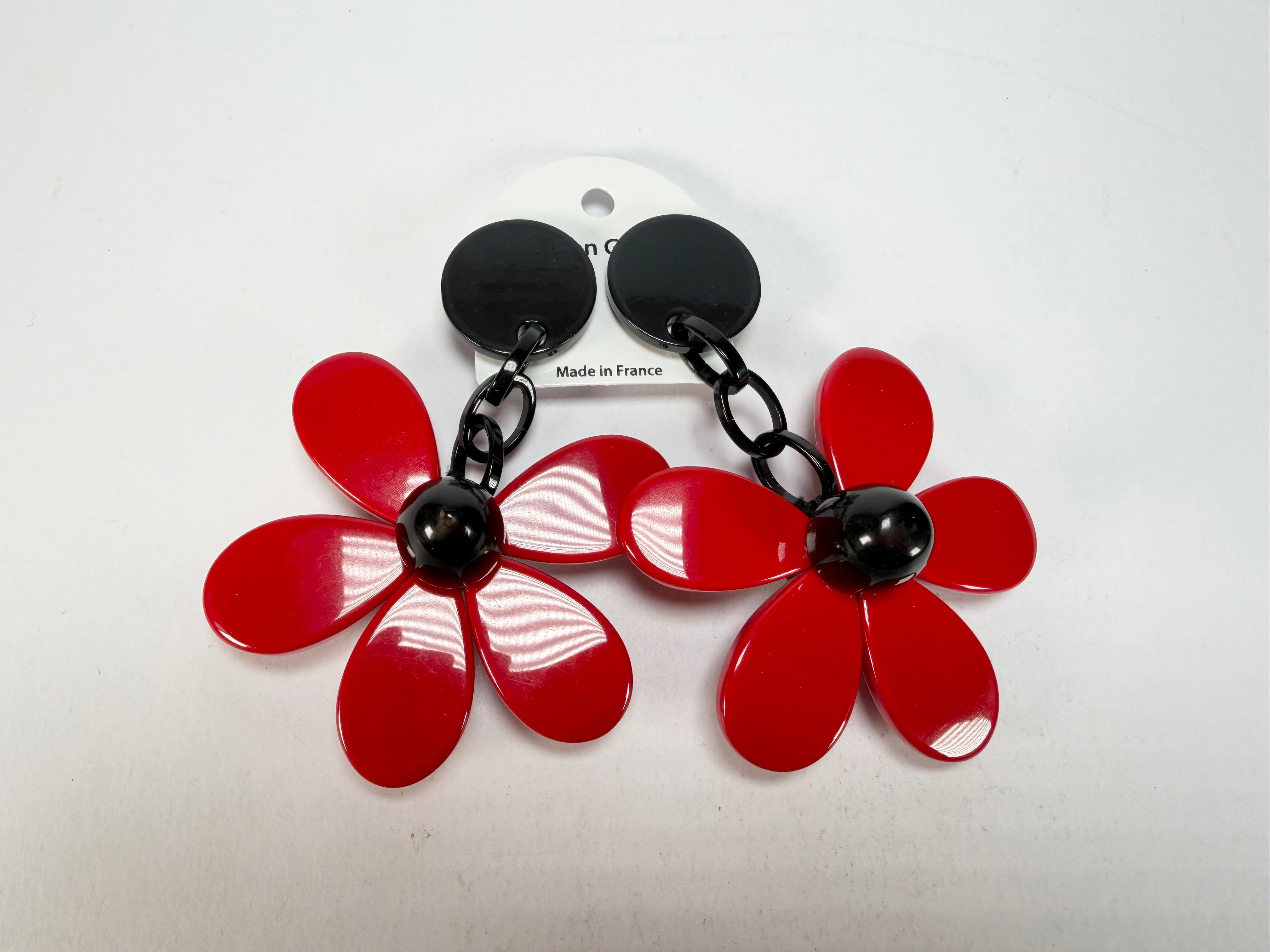 Marion Godart - Floral "Grand Pétale" Red Flower Resin Clip On Earrings