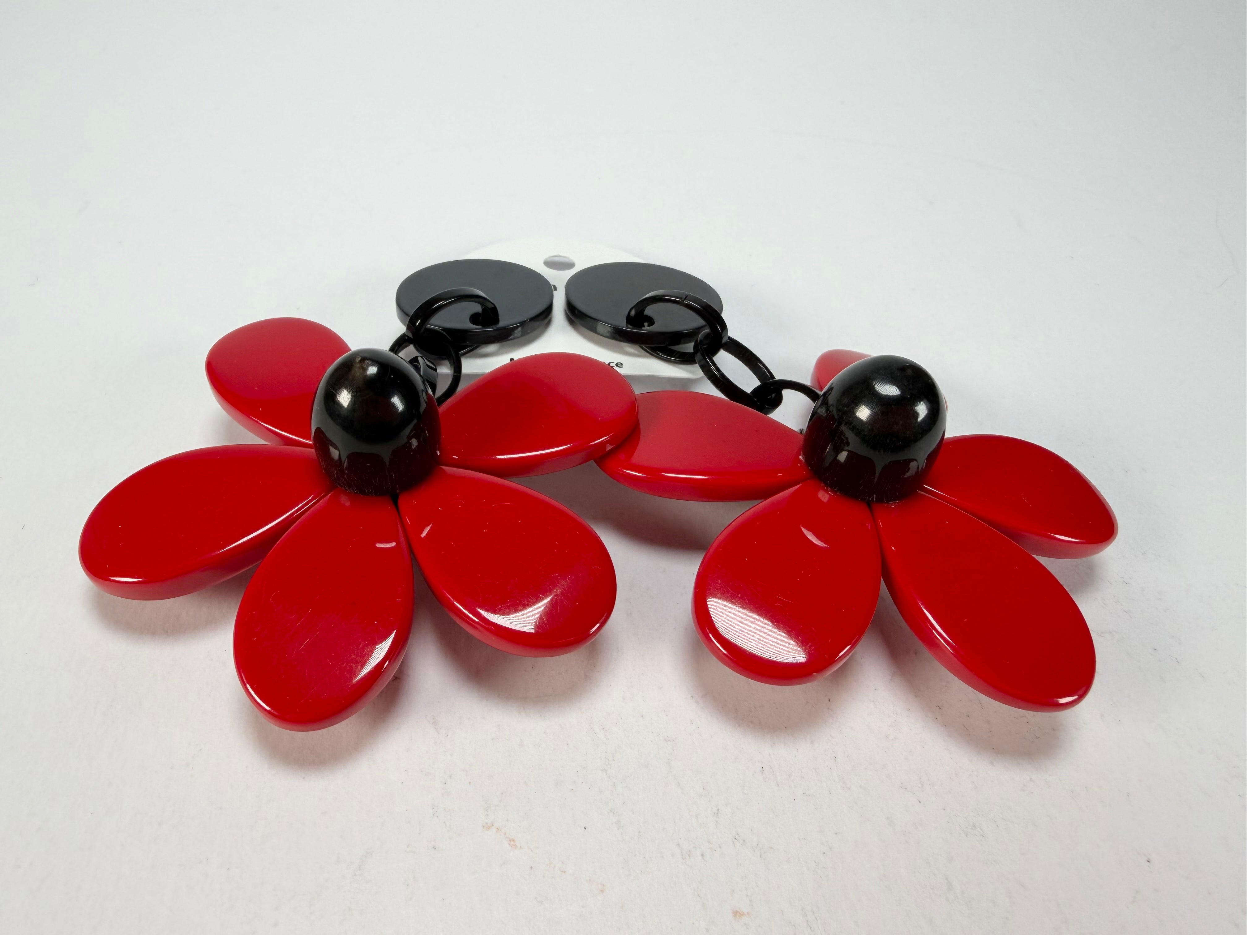 Marion Godart - Floral "Grand Pétale" Red Flower Resin Clip On Earrings