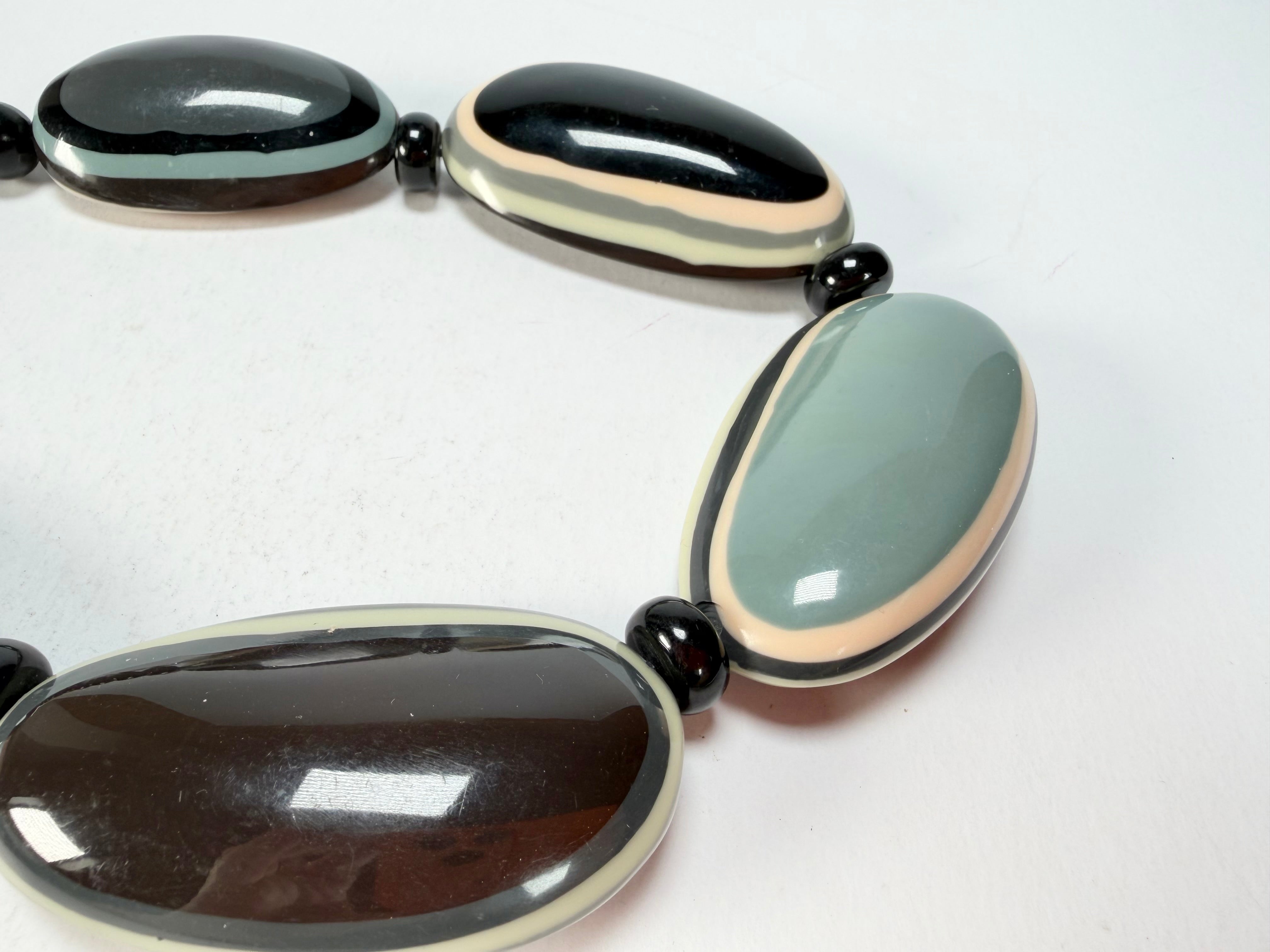 Marion Godart - BSX "Ovales Allongés" Neutral Mix Resin Necklace