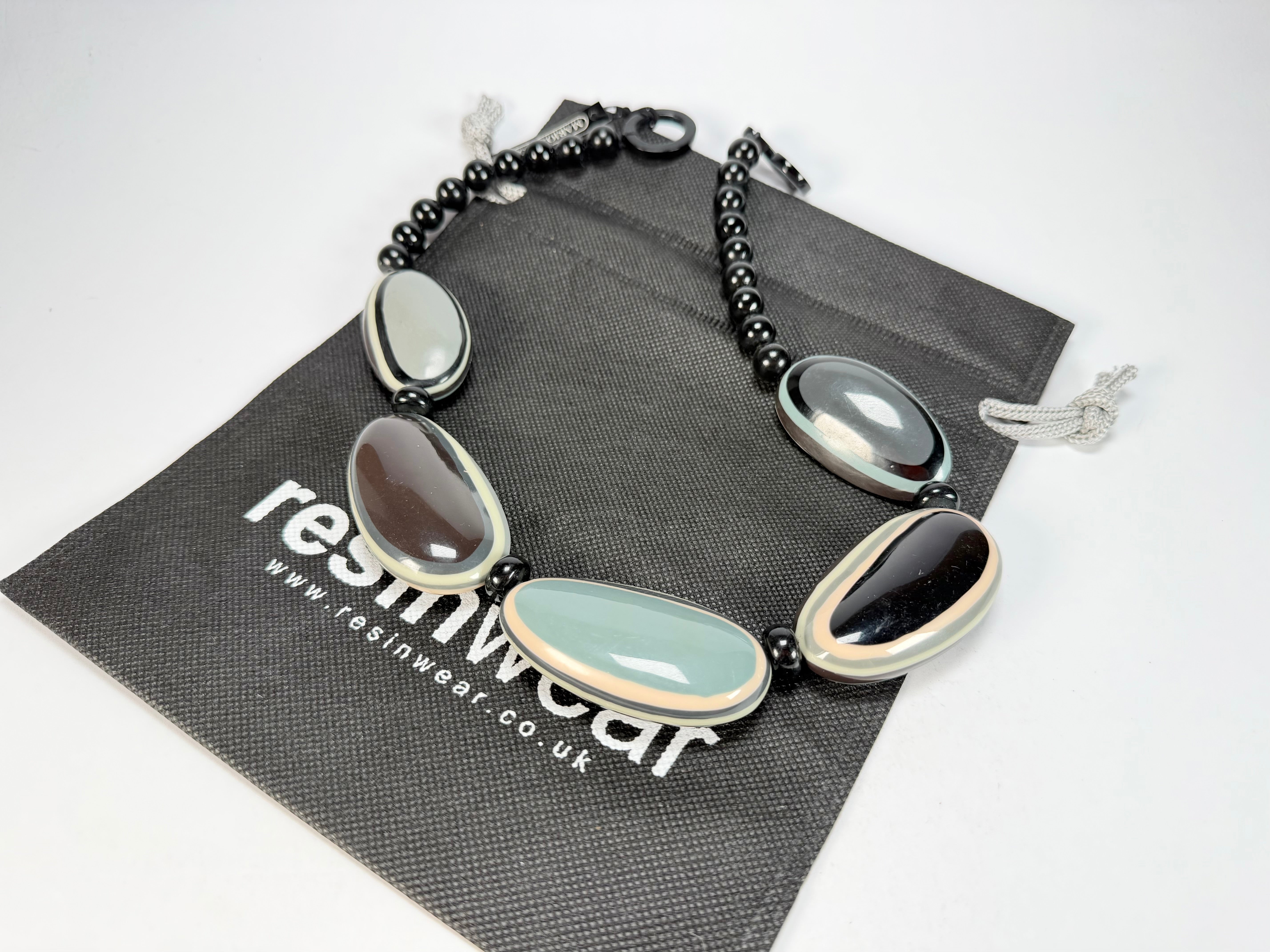 Marion Godart - BSX "Ovales Allongés" Neutral Mix Resin Necklace