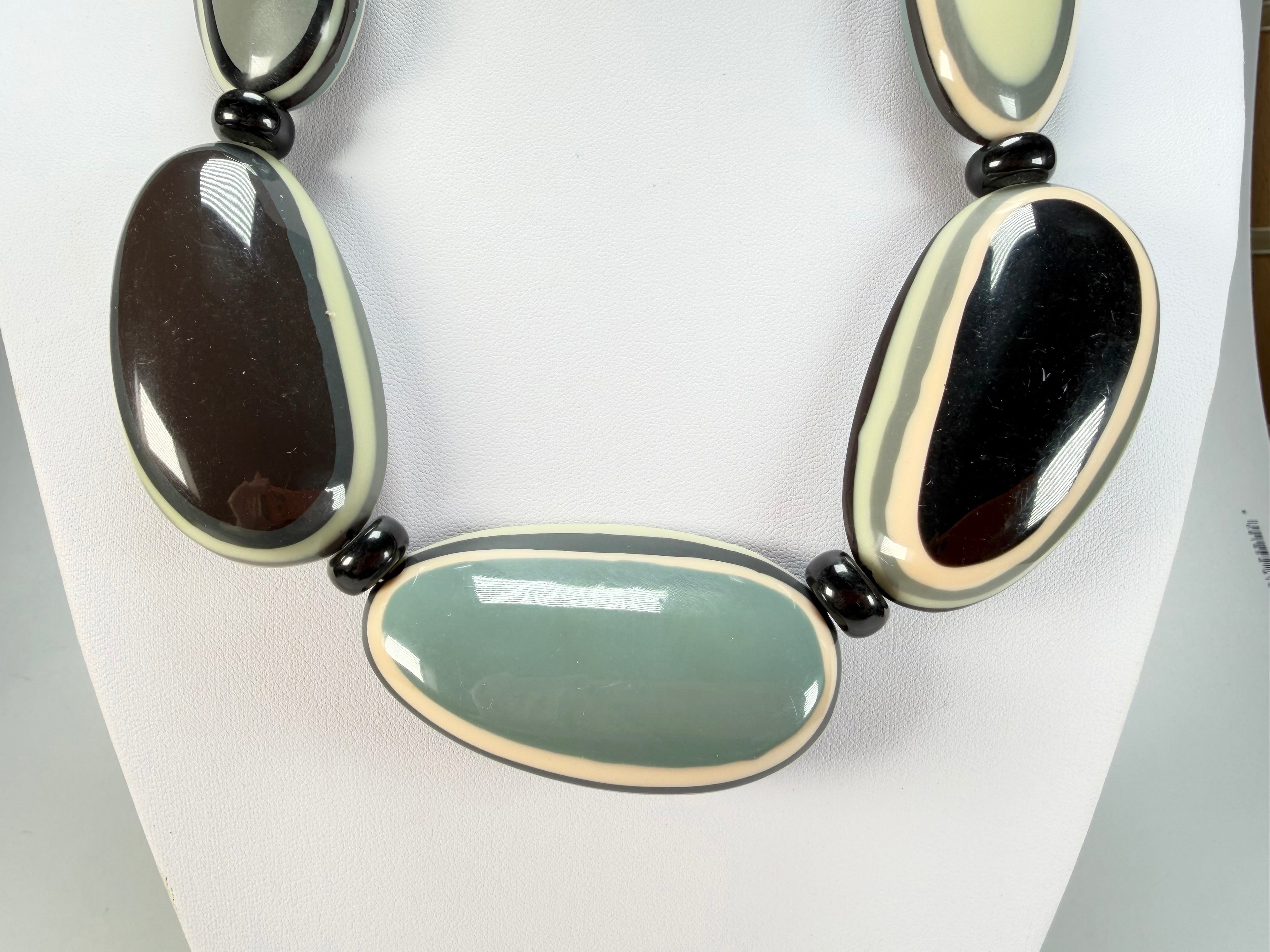 Marion Godart - BSX "Ovales Allongés" Neutral Mix Resin Necklace