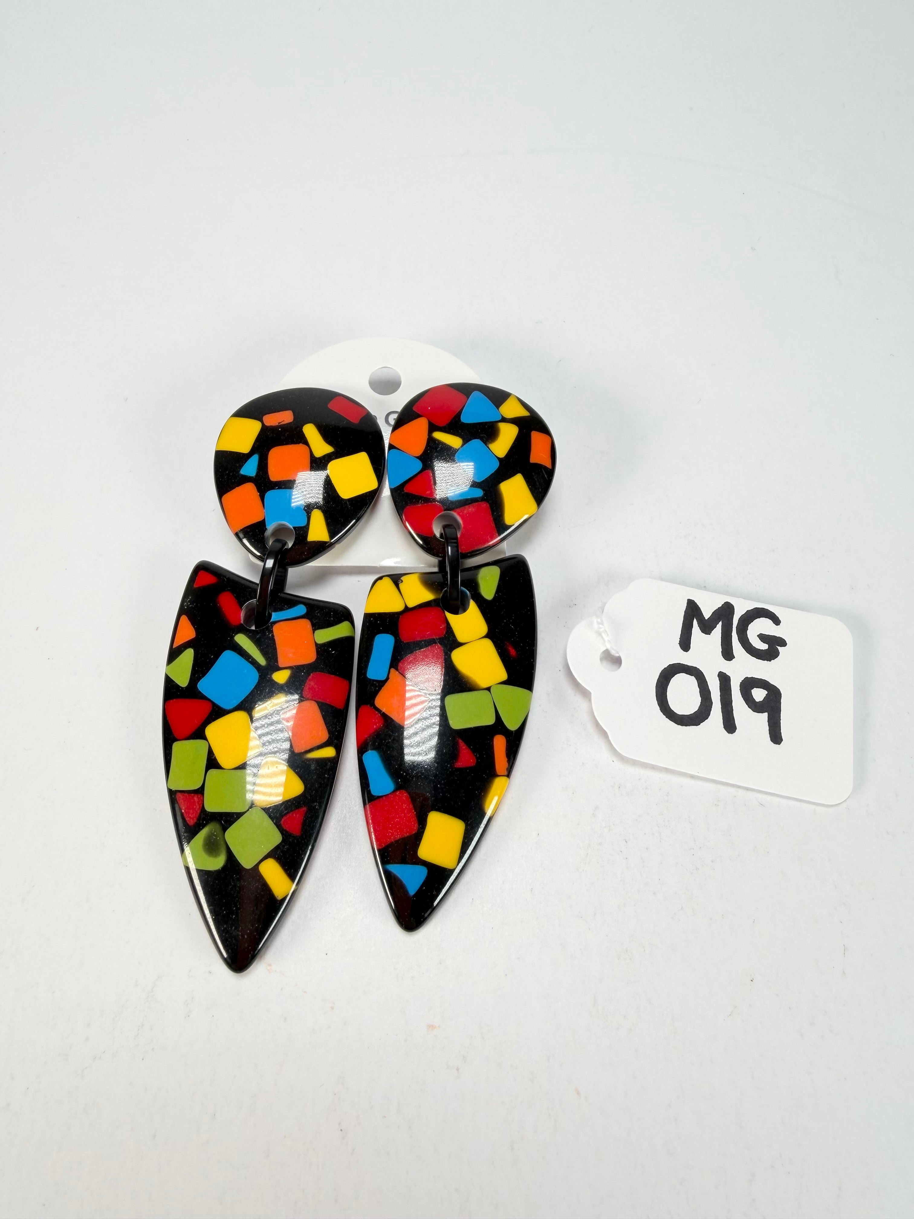 Marion Godart - Confetti "Bouclier Et Dague" Art-Deco Mix Dome & Pendant Resin Clip On Earrings
