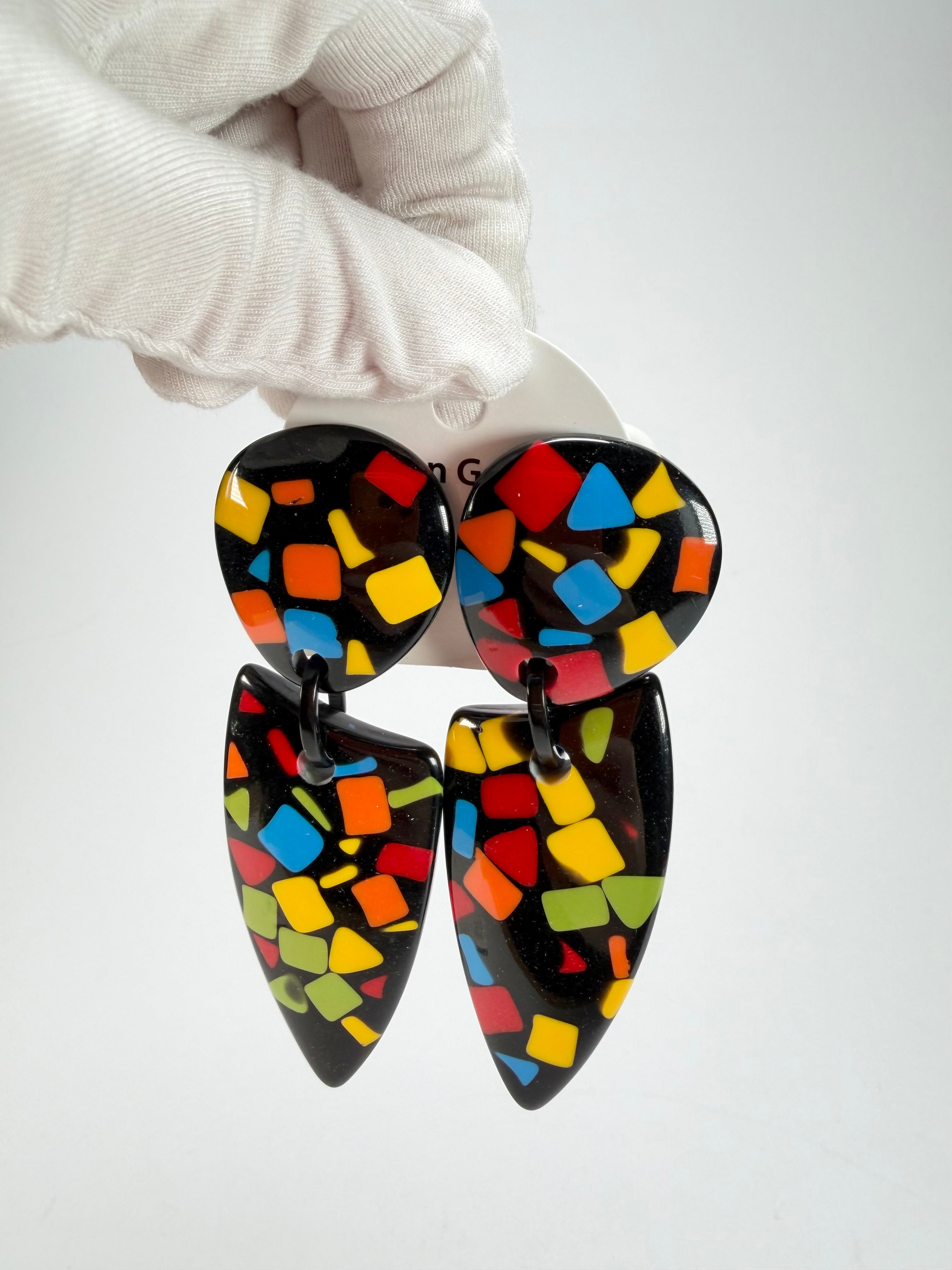 Marion Godart - Confetti "Bouclier Et Dague" Art-Deco Mix Dome & Pendant Resin Clip On Earrings