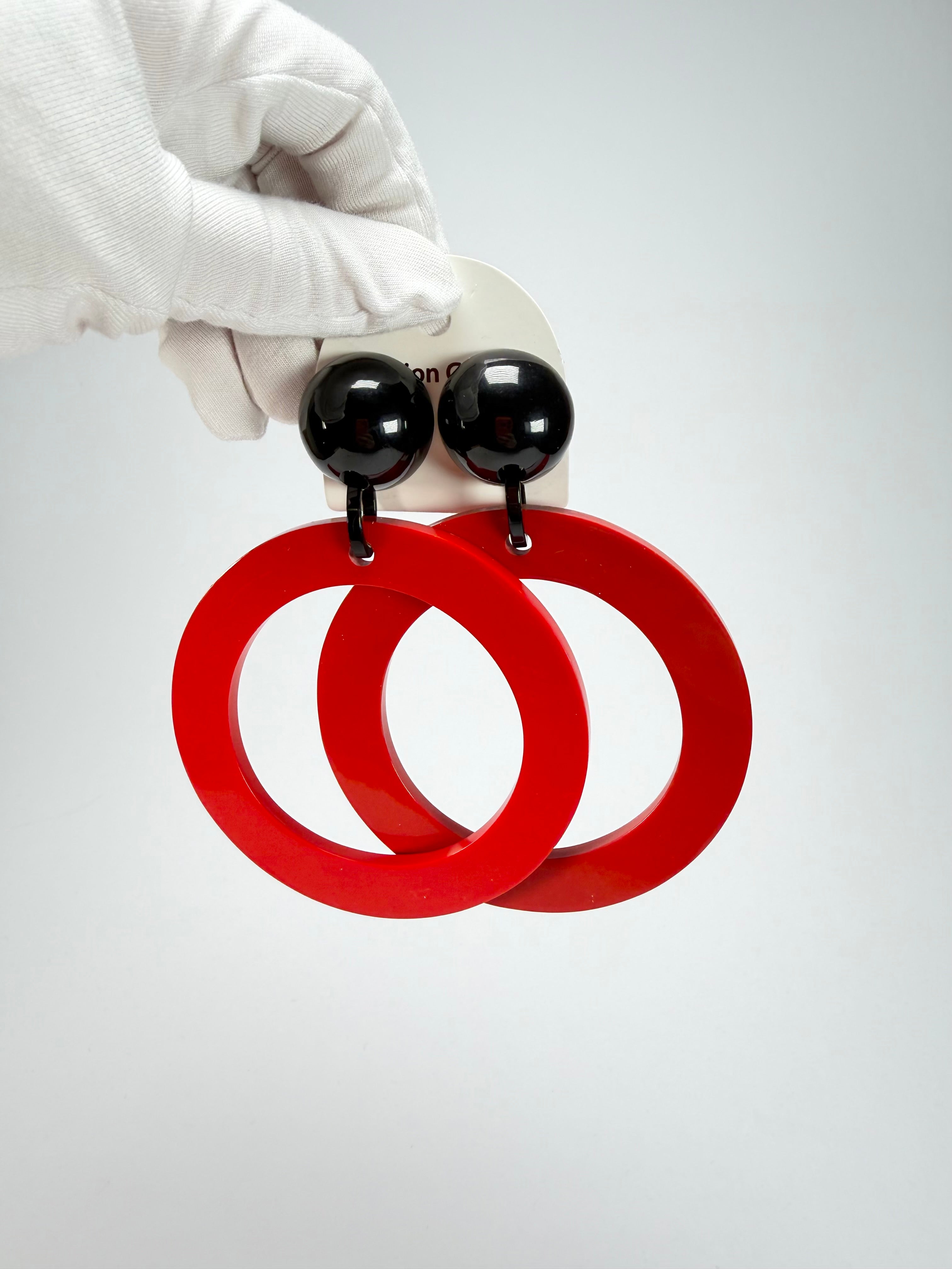 Marion Godart - BSX "Cerceau" Red & Black Flat Hoop Resin Clip On Earrings