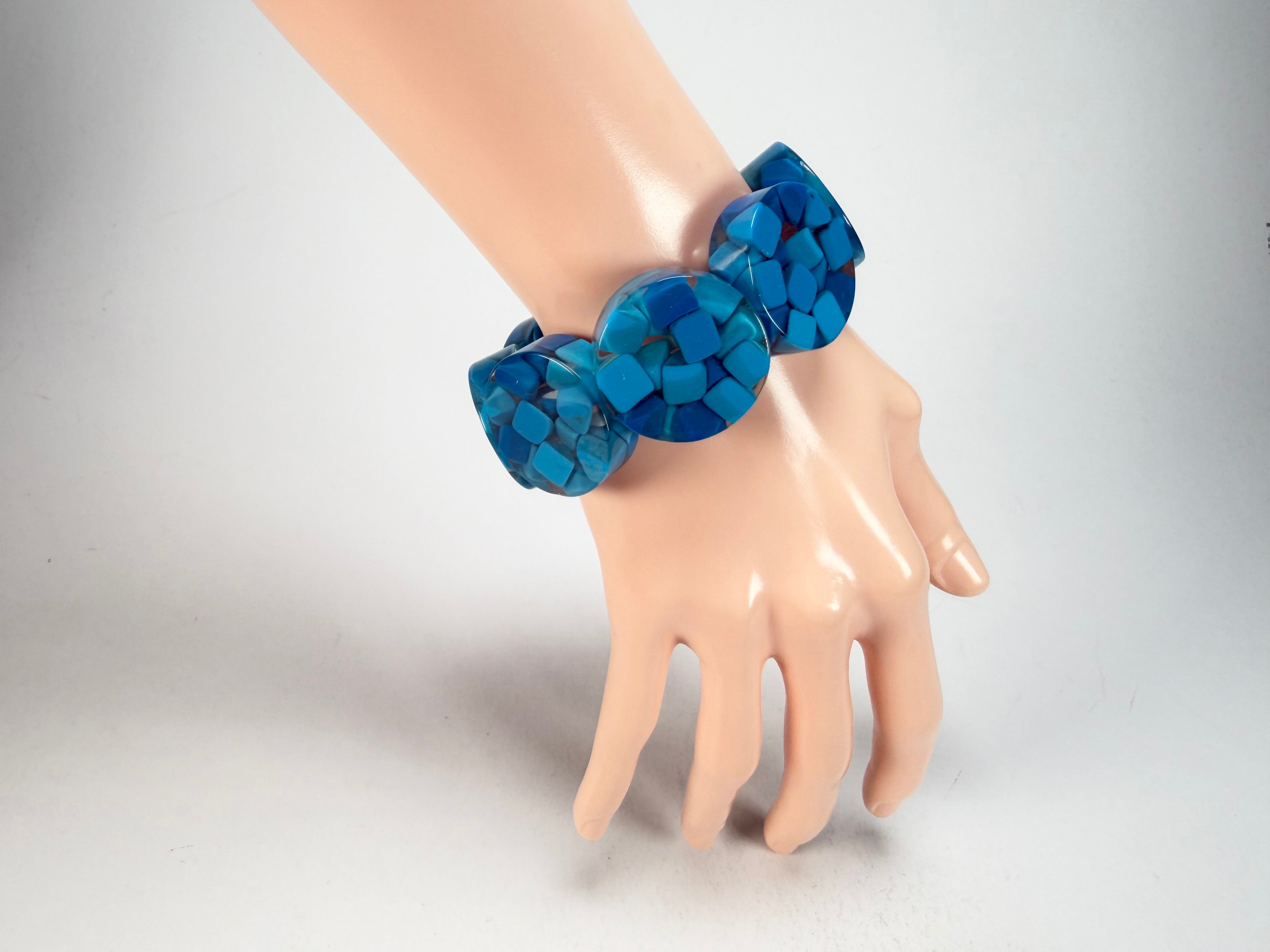 Marion Godart - Confetti "Cylindre" Blue Mix Elasticated Cylinder Resin Bracelet