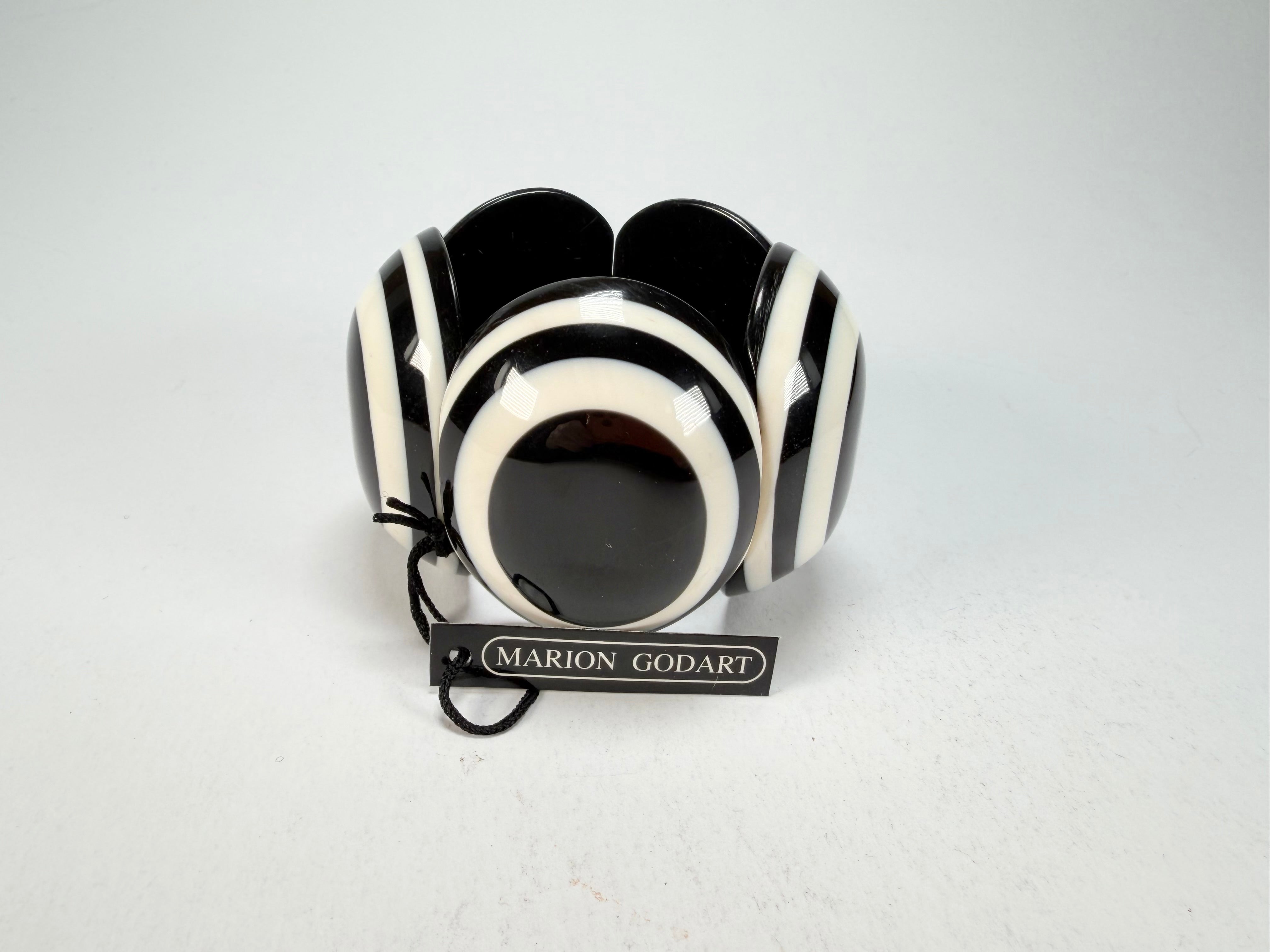 Marion Godart - Monochrome "Cinq pièces" Black & White Elasticated Resin Bracelet