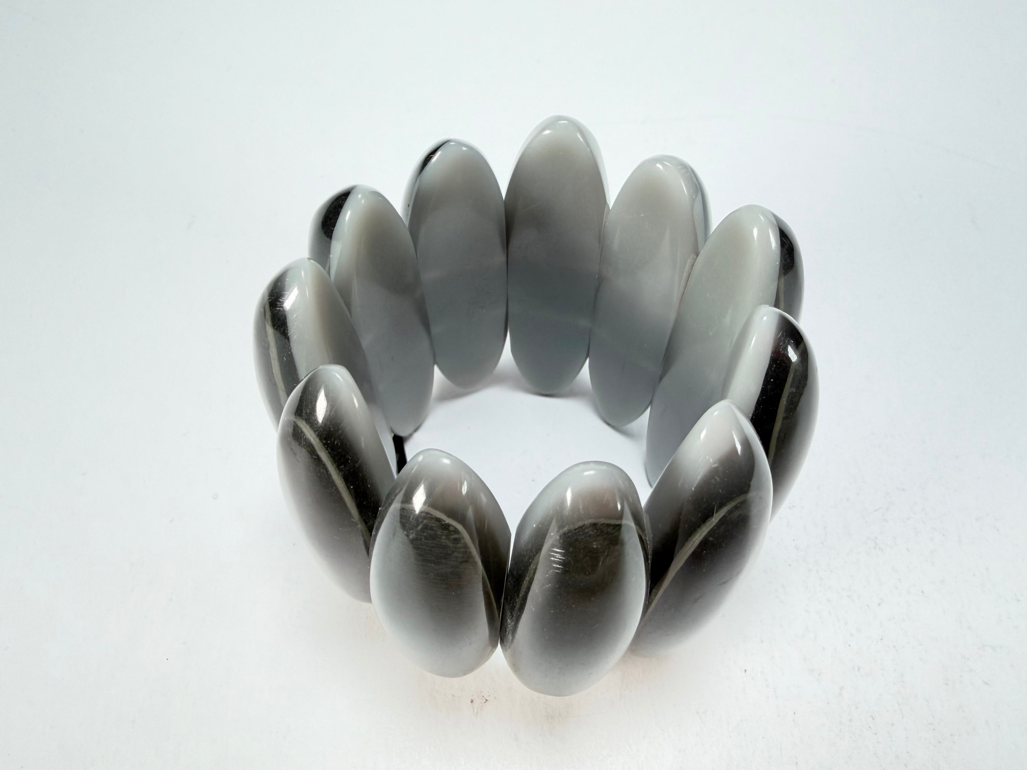 Marion Godart - Natural "Nuances" Grey Tones Elasticated Resin Bracelet
