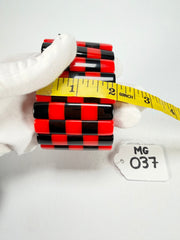 Marion Godart - Monochrome "Damier" Black & Red Elasticated Resin Bracelet