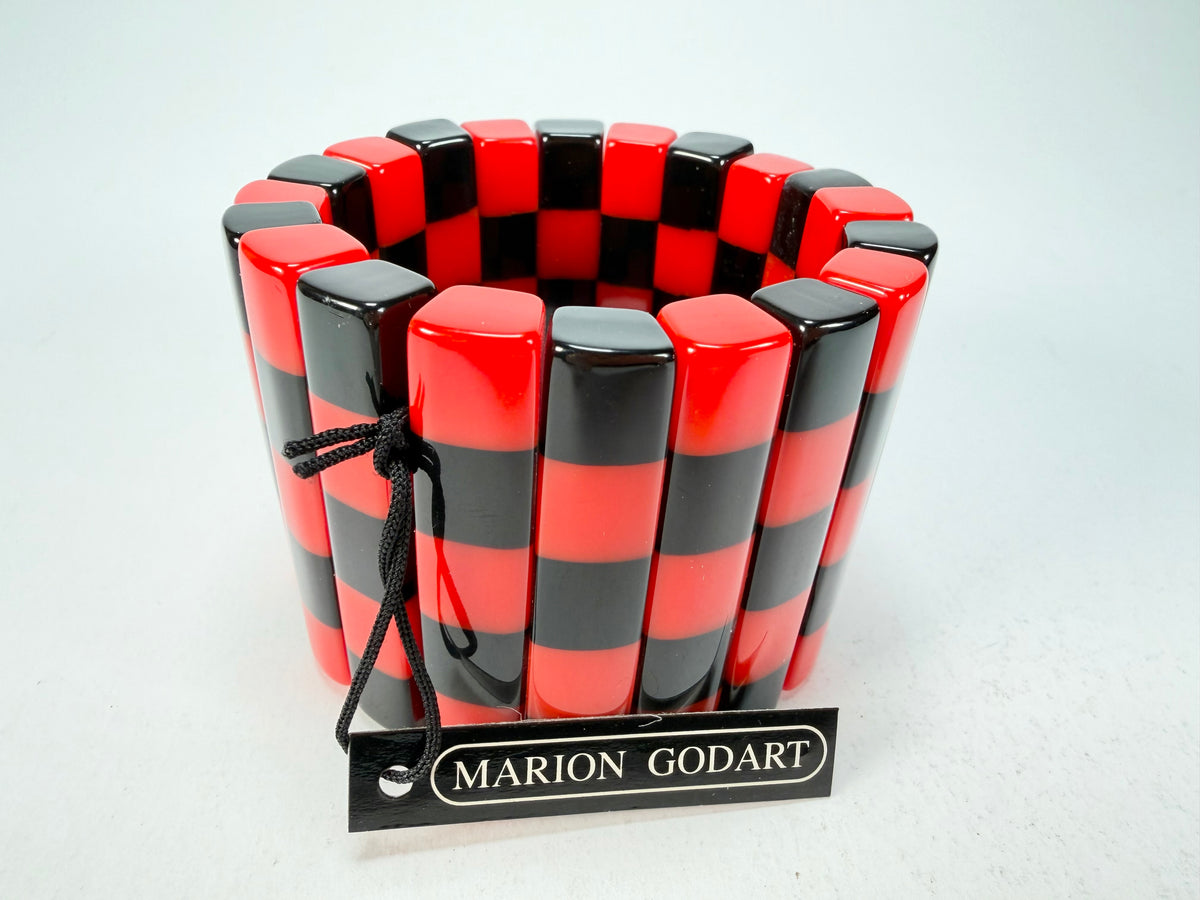 Marion Godart - Monochrome "Damier" Black & Red Elasticated Resin Bracelet