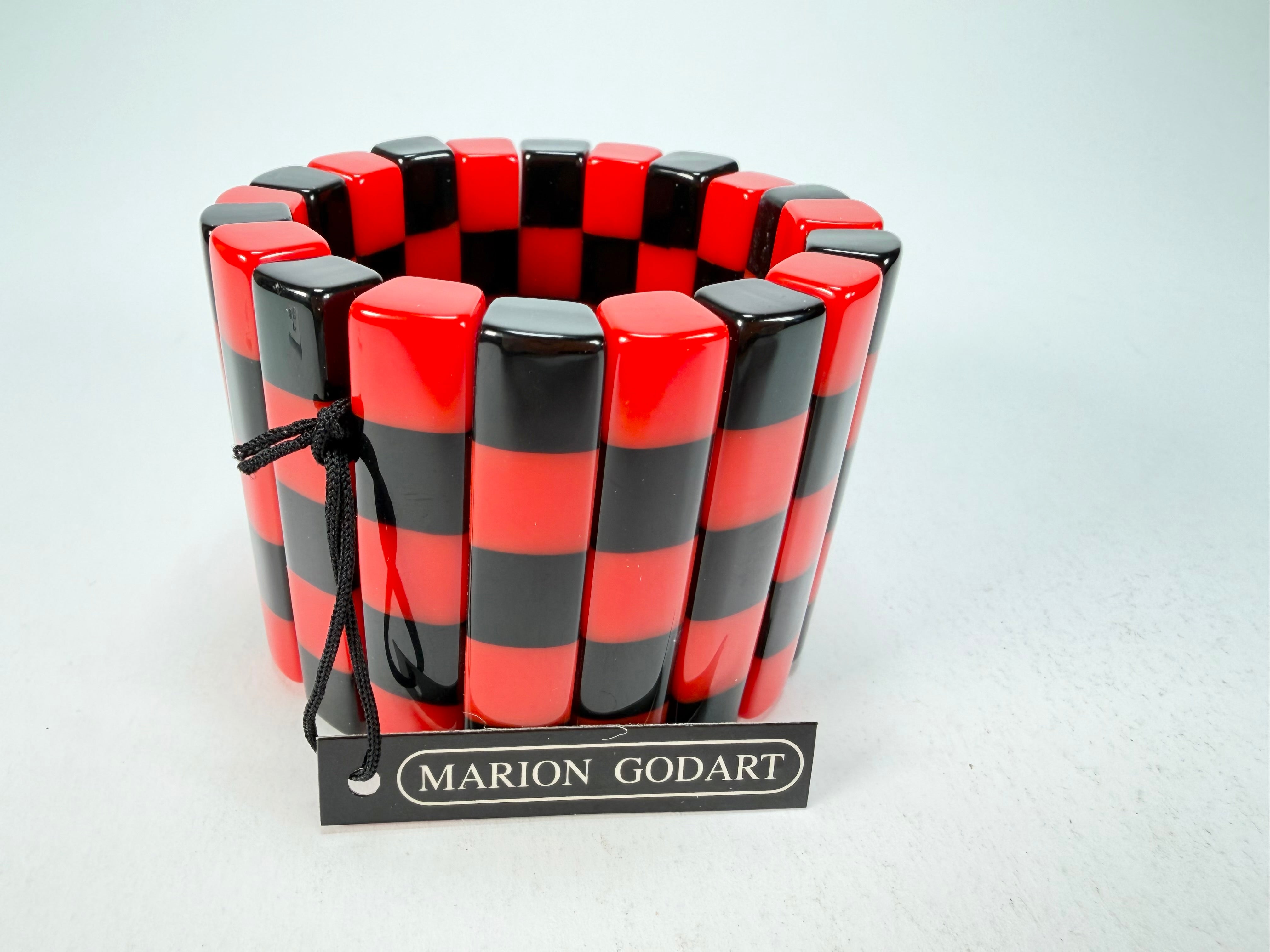 Marion Godart - Monochrome "Damier" Black & Red Elasticated Resin Bracelet