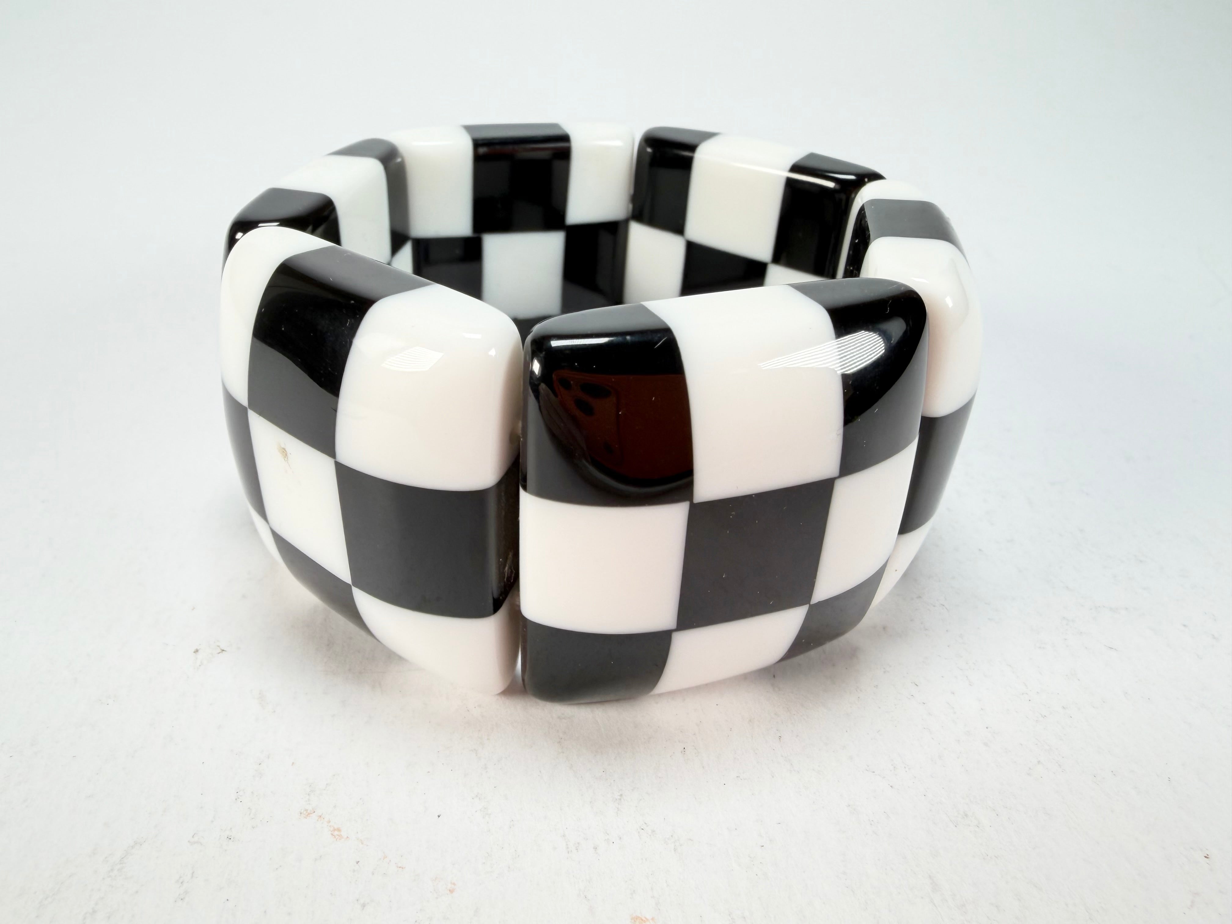 Marion Godart - Monochrome "Echiquier" Black & White Elasticated Resin Bracelet