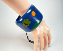 Marion Godart - Natural "Jeune" Blue Solid Round 5cm Bangle