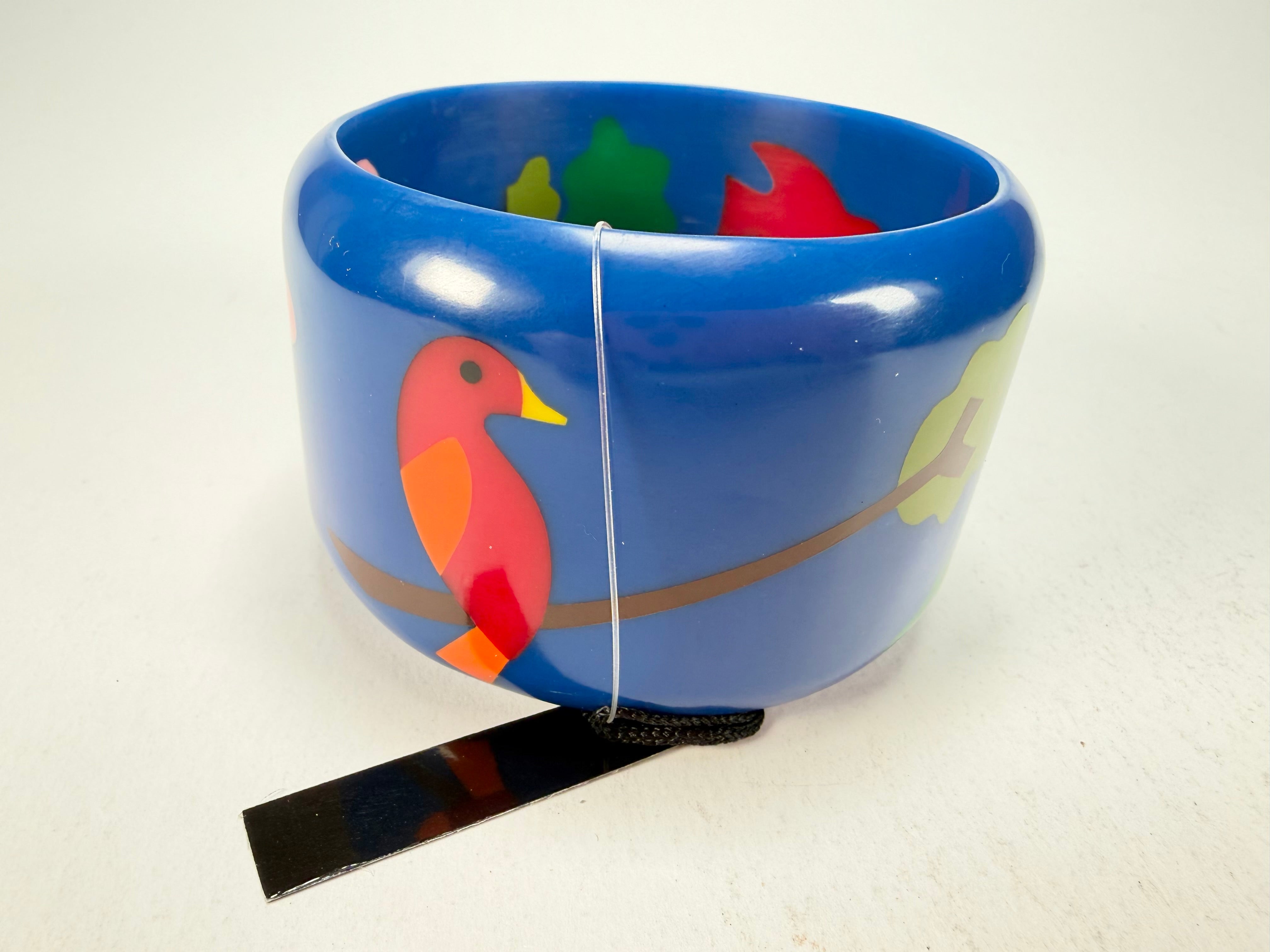 Marion Godart - Natural "Jeune" Blue Solid Round 5cm Bangle