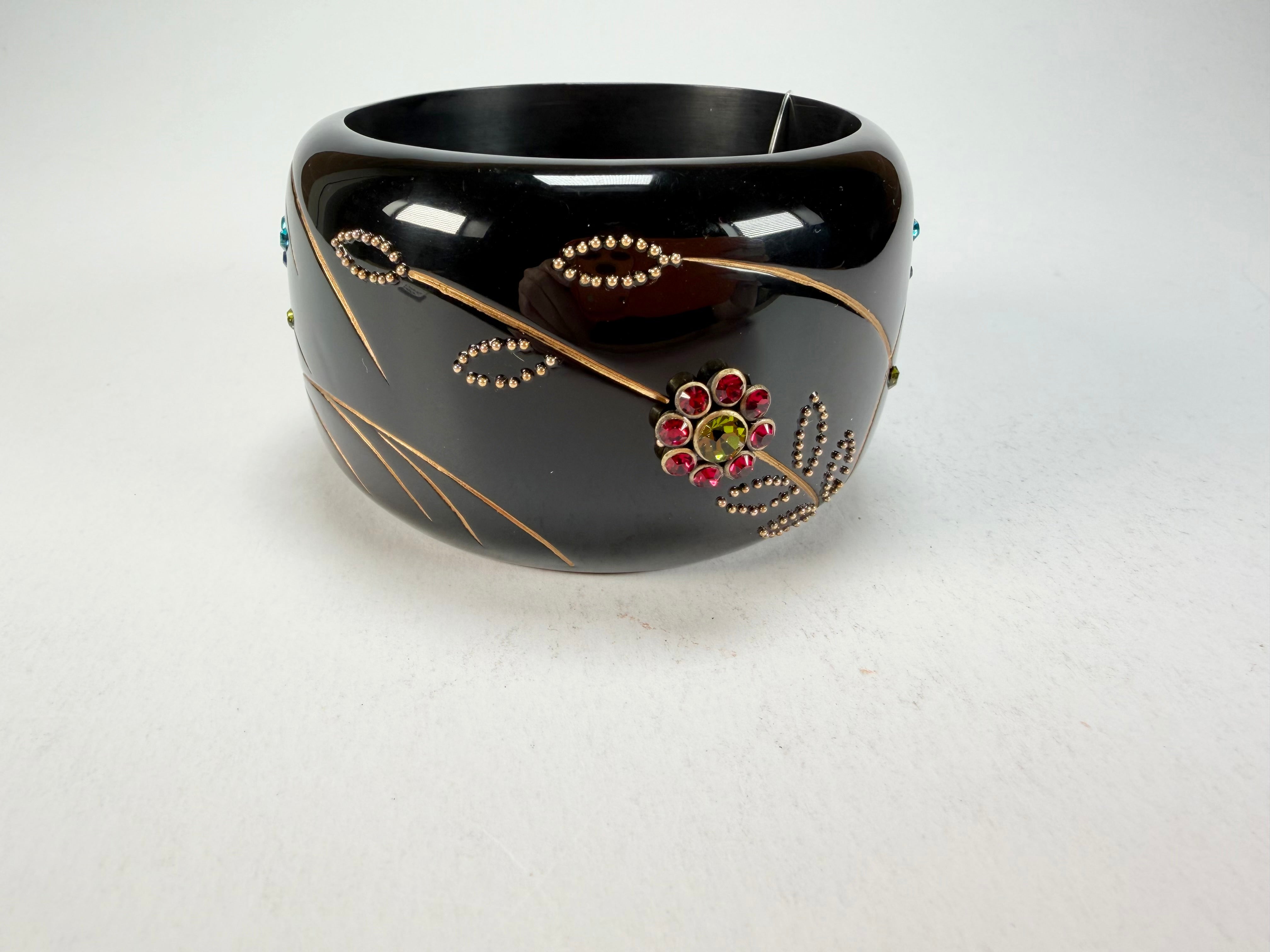 Marion Godart - Natural "Joyaux De La Nature" Black Solid Round 5cm Bangle